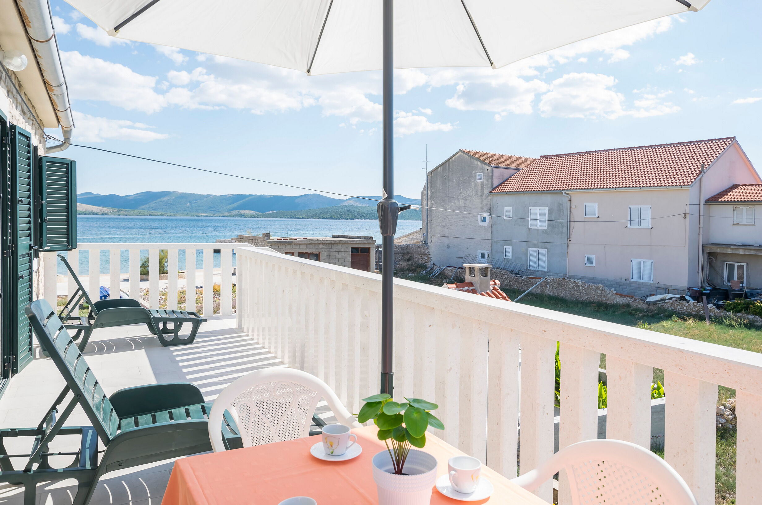 Apartment Island Sun Terrace 82881-A1