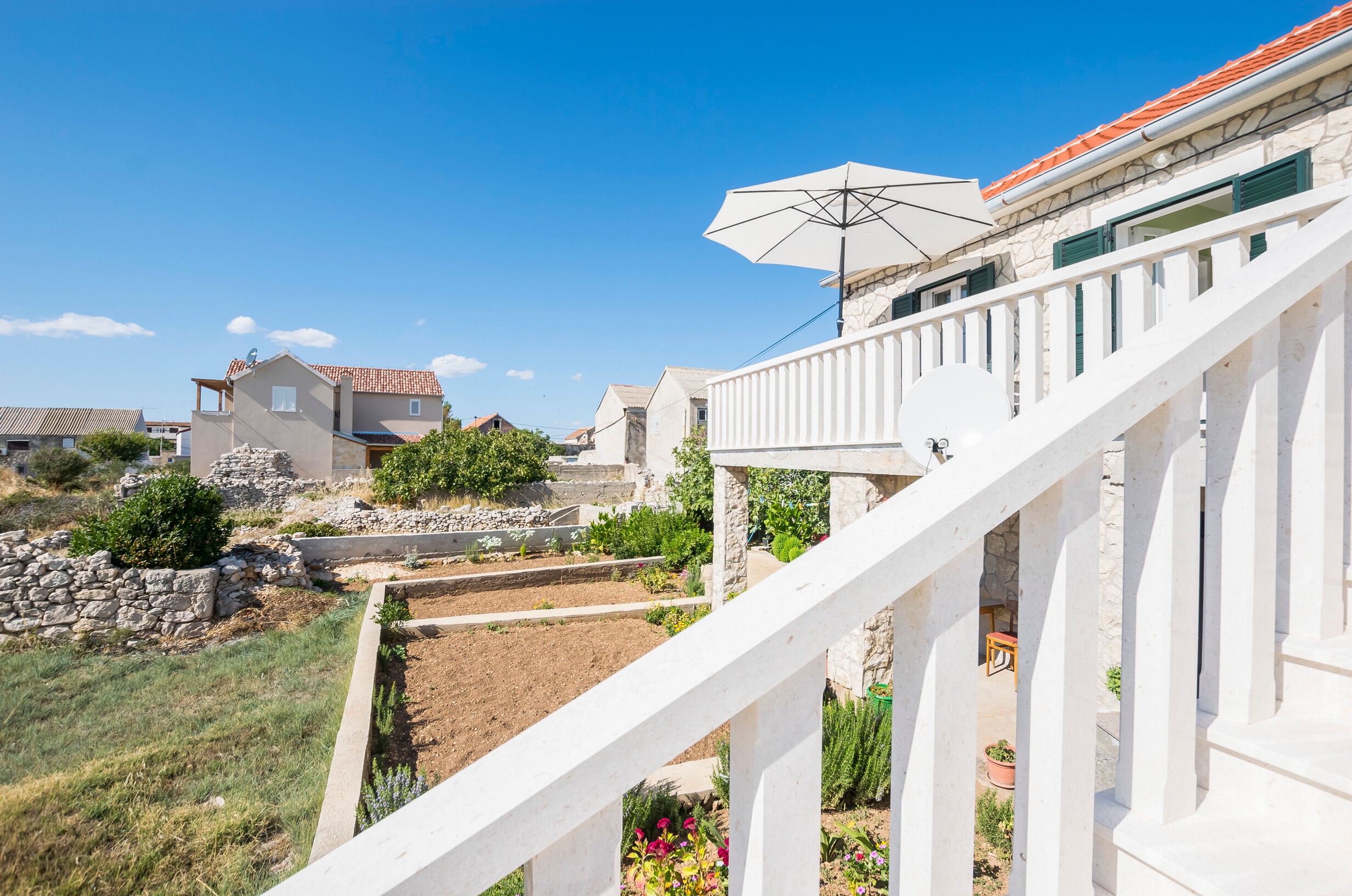 Apartment Island Sun Terrace 82881-A1