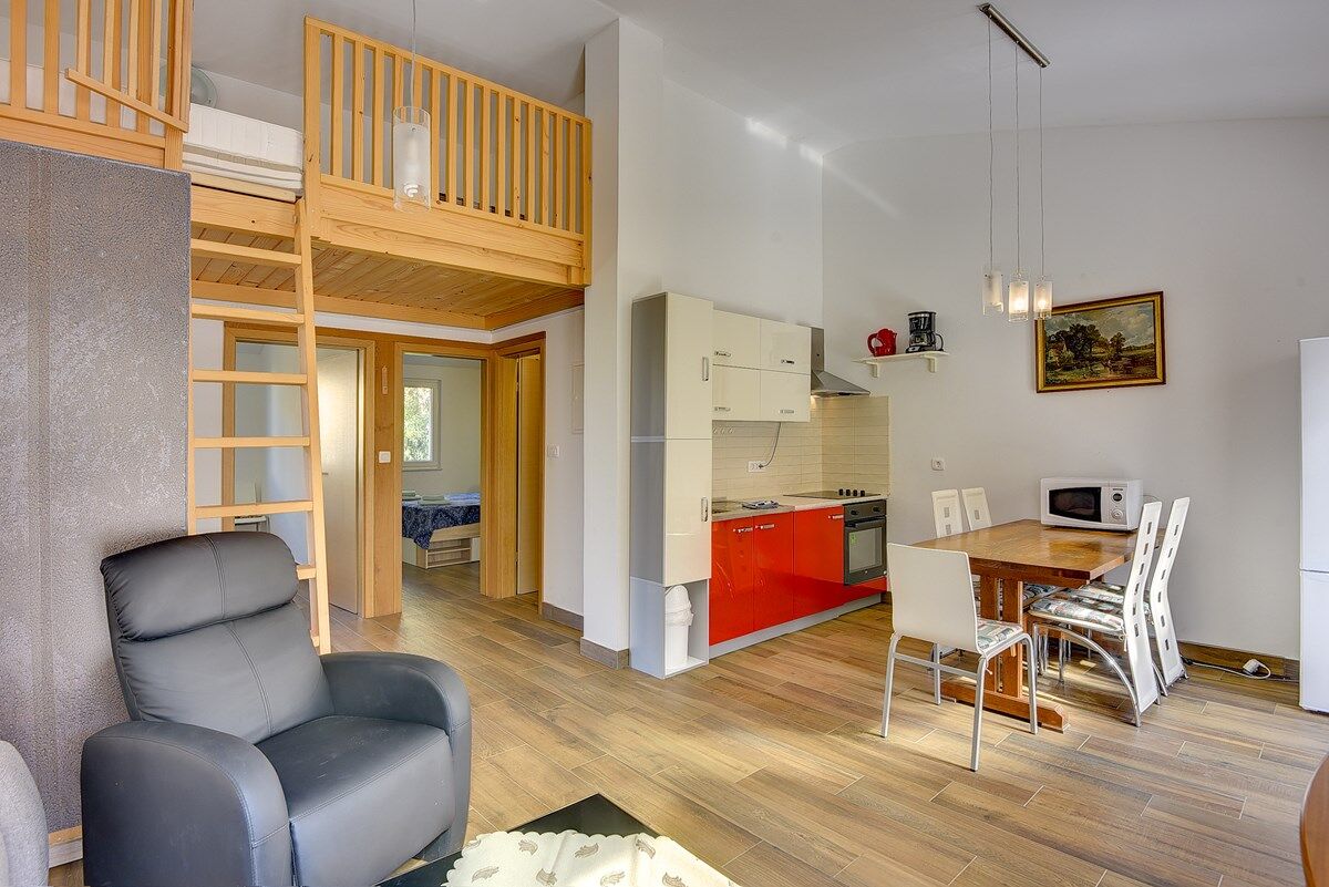 House Gorazd 74186-K1