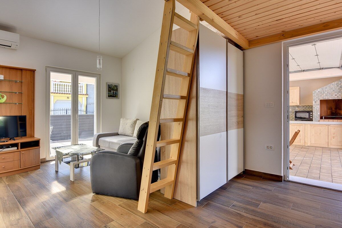 House Gorazd 74186-K1