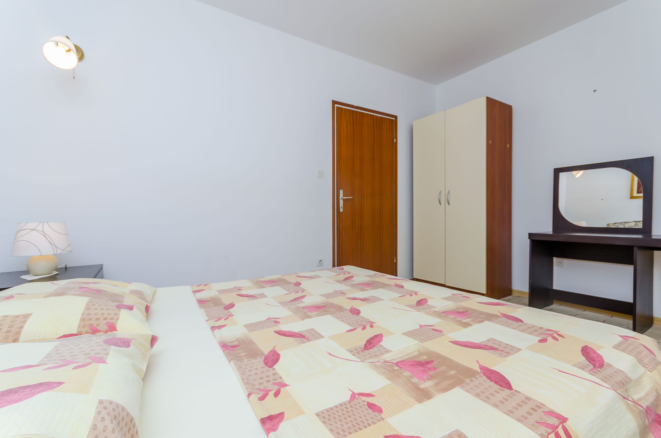 House Zdenka 37652-K1