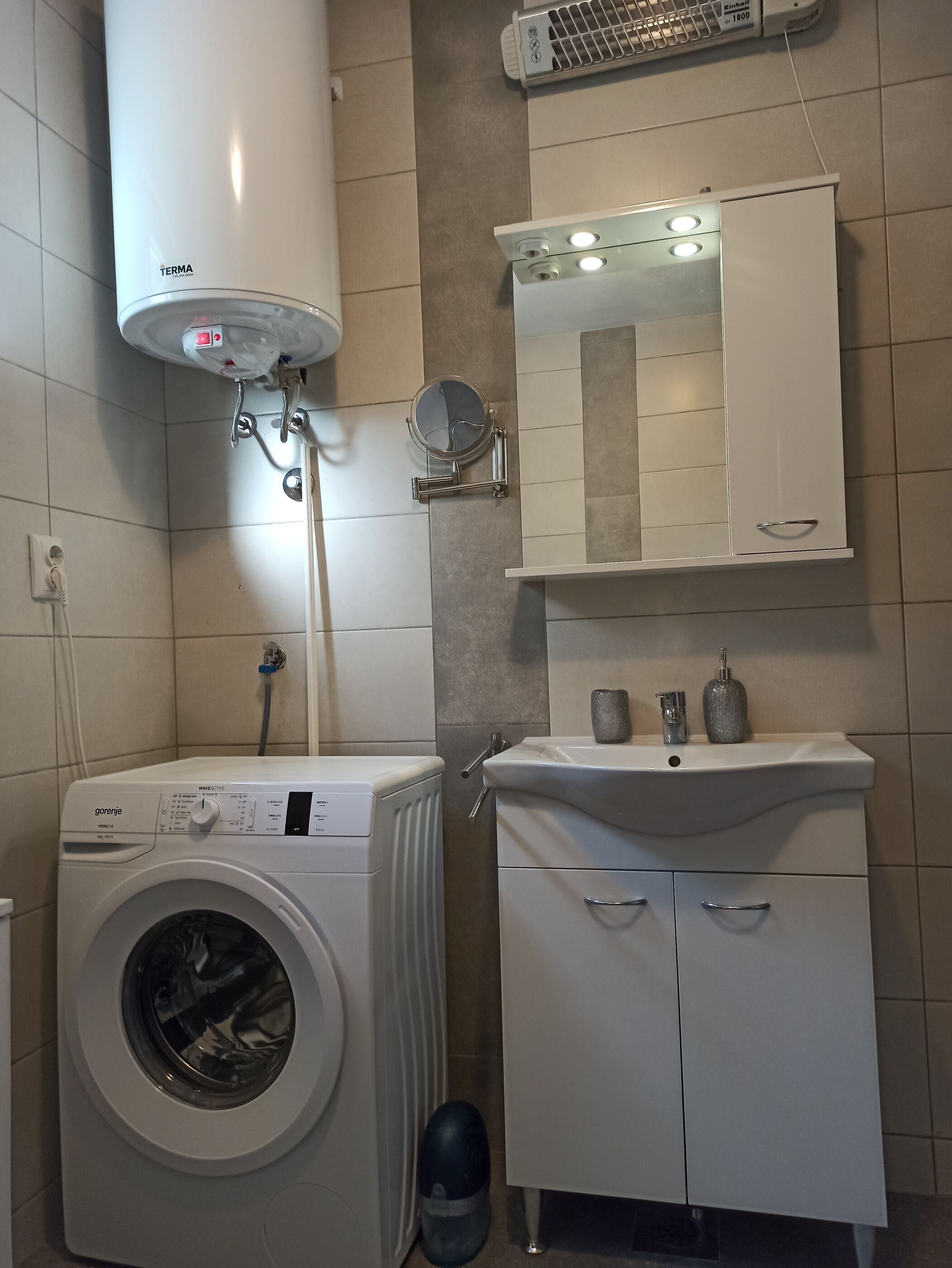 Apartment Snjezana 72001-A1