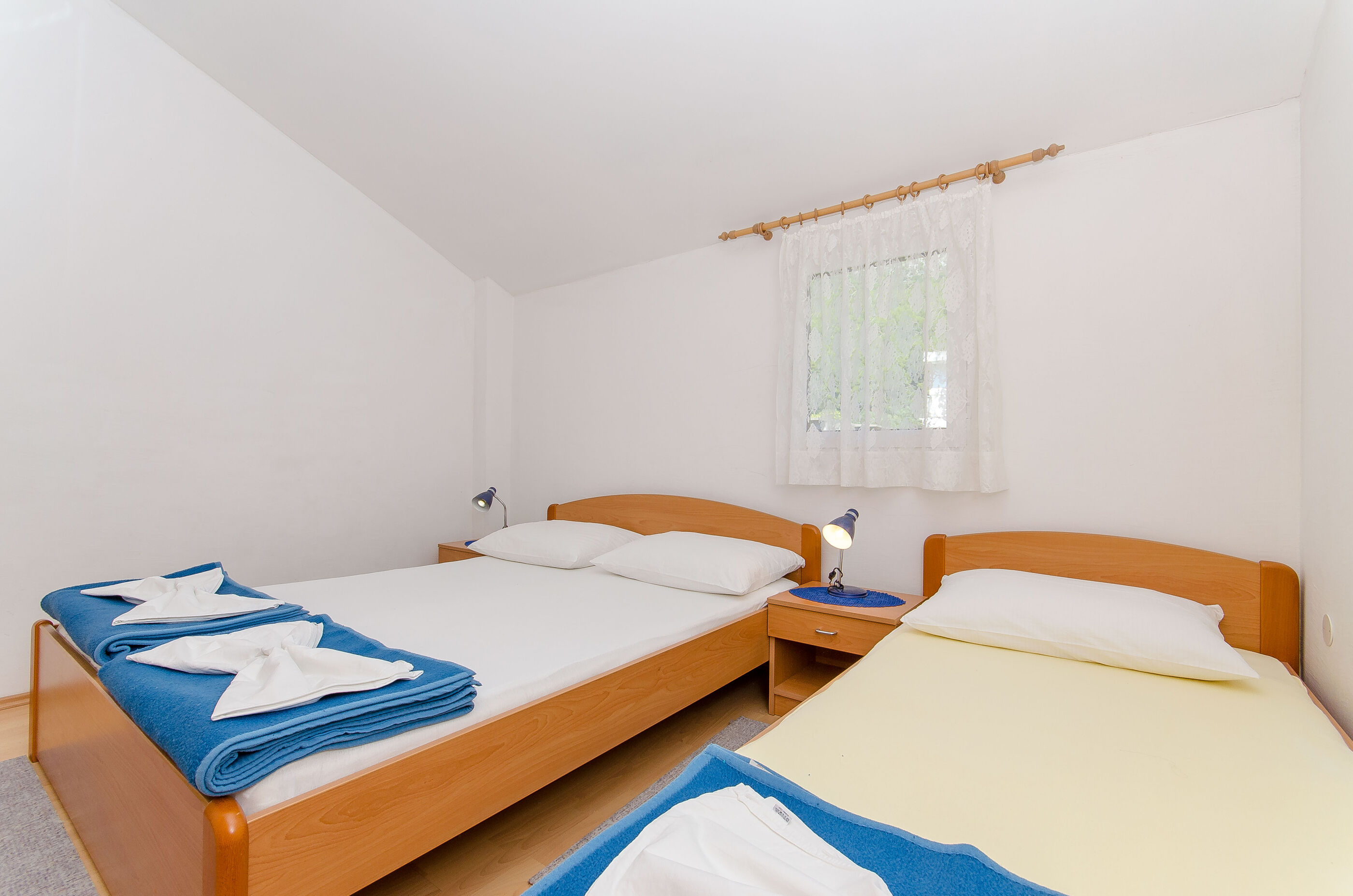 Apartments Zoran 82901-A1