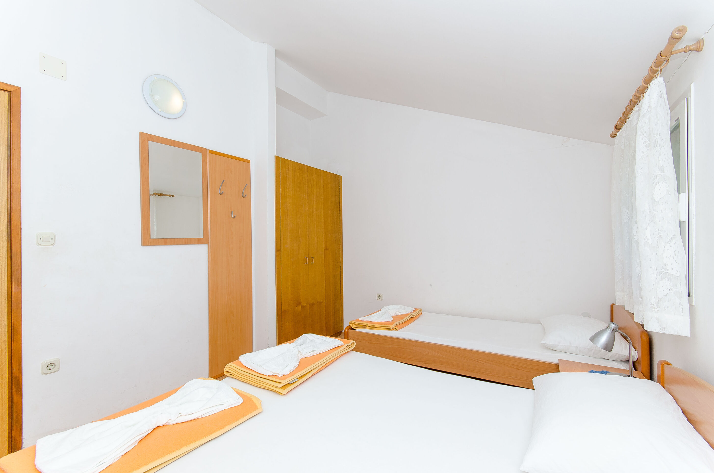 Apartments Zoran 82901-A2