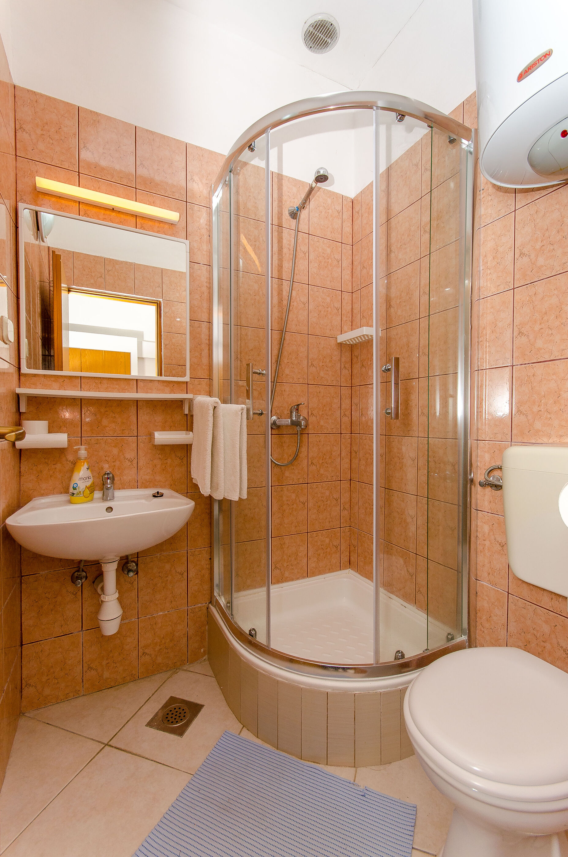 Apartments Zoran 82901-A2