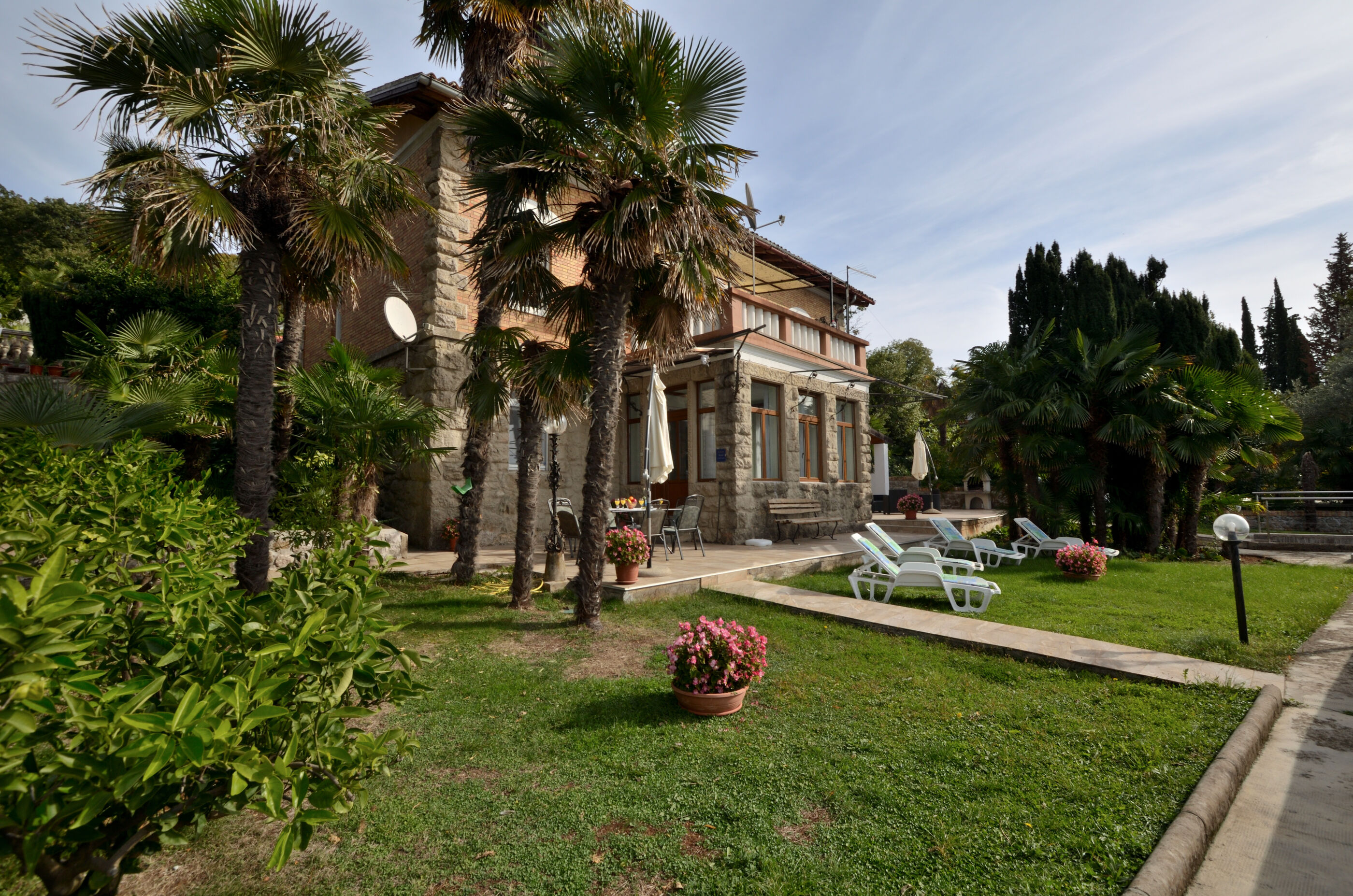 Apartments Romina 85671-A1