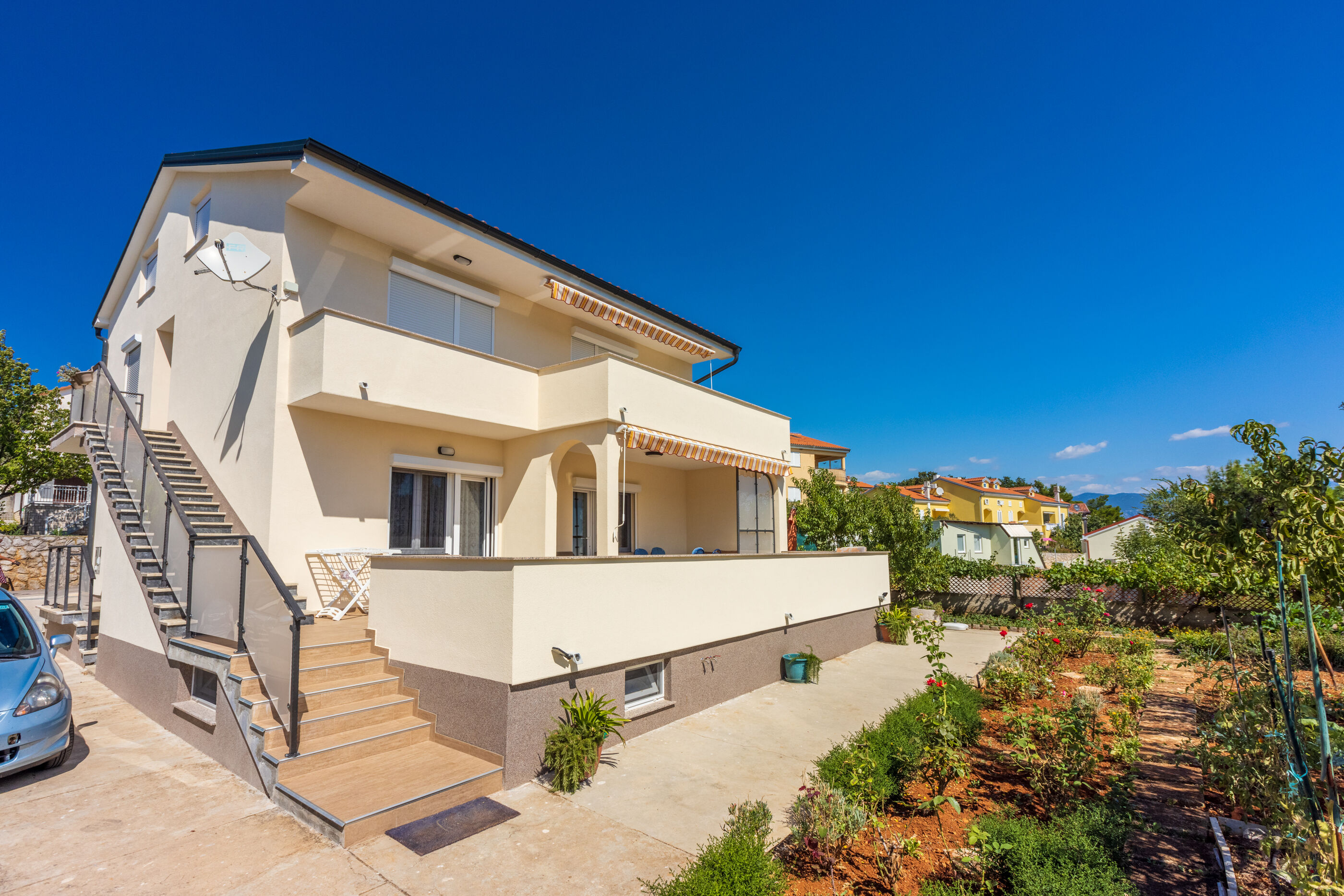 Apartments Star by the sea 83011-A1