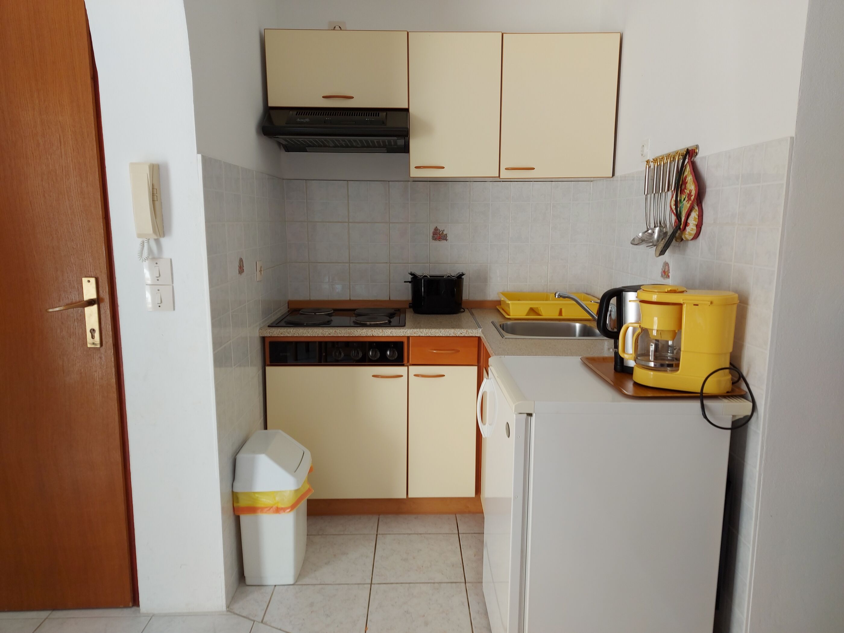 Apartments Franjo 80861-A2