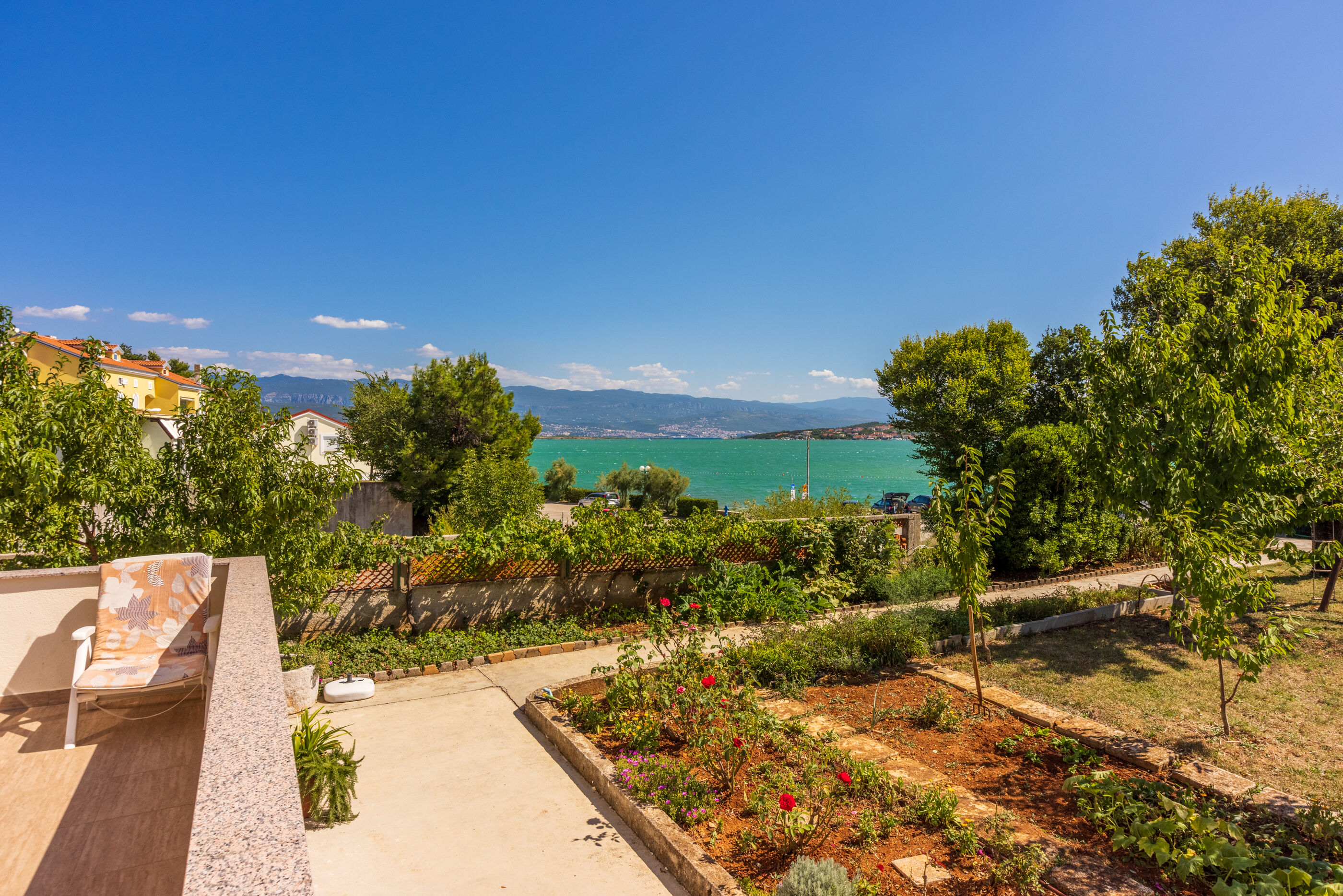 Apartments Star by the sea 83011-A1