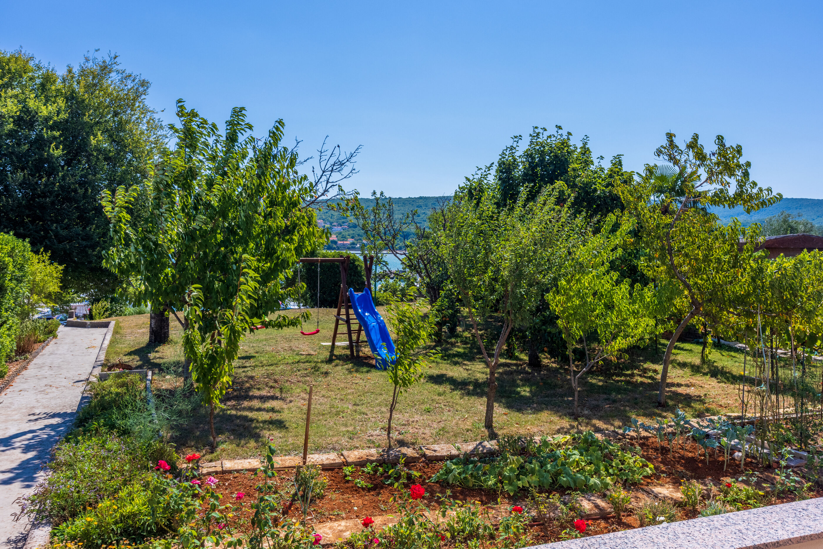 Apartments Star by the sea 83011-A1