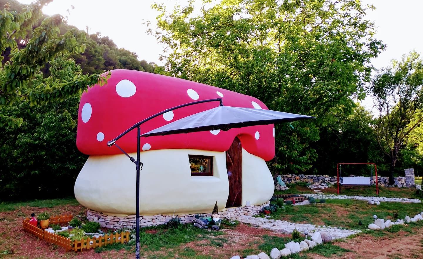 House Fairytale Village Mushroom 24741-K1