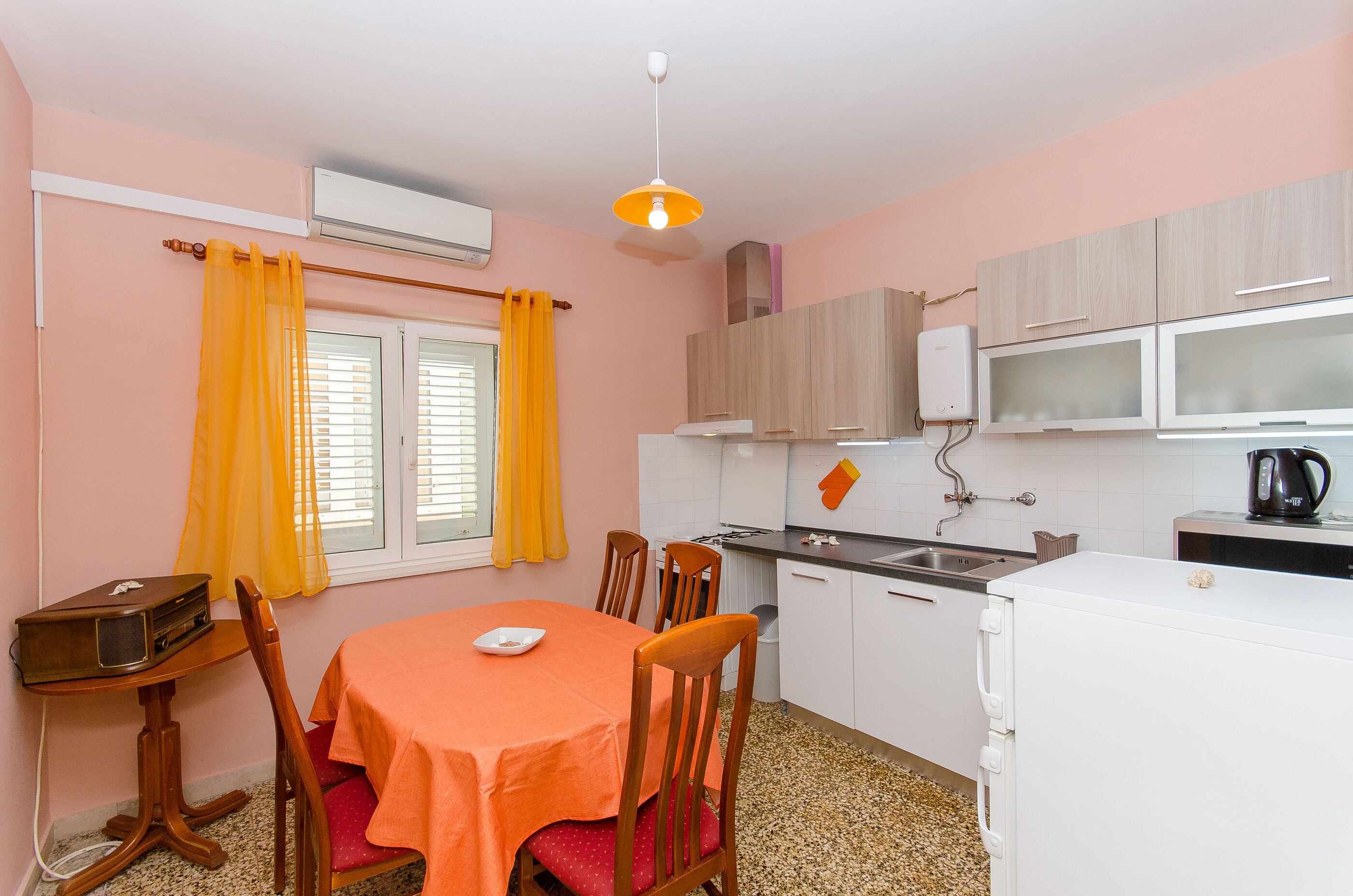Apartment Town View 24731-A1