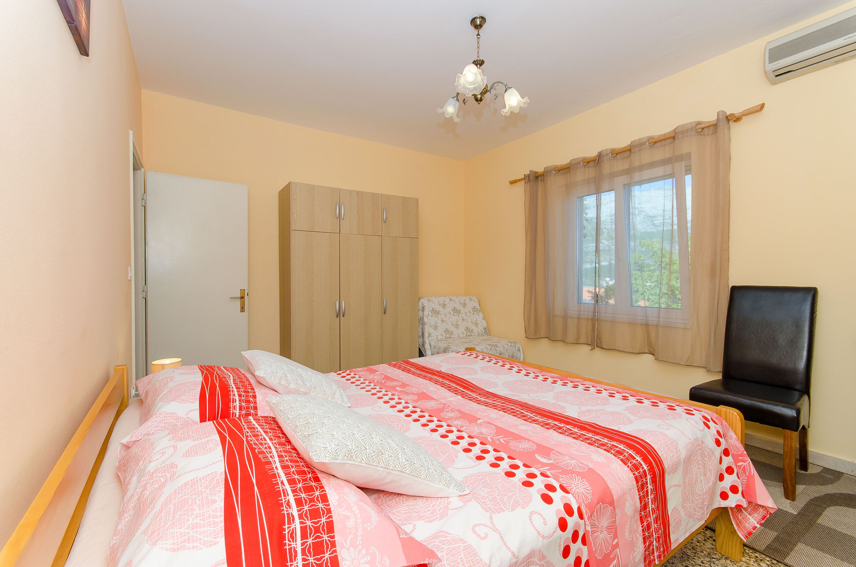 Apartment Town View 24731-A1