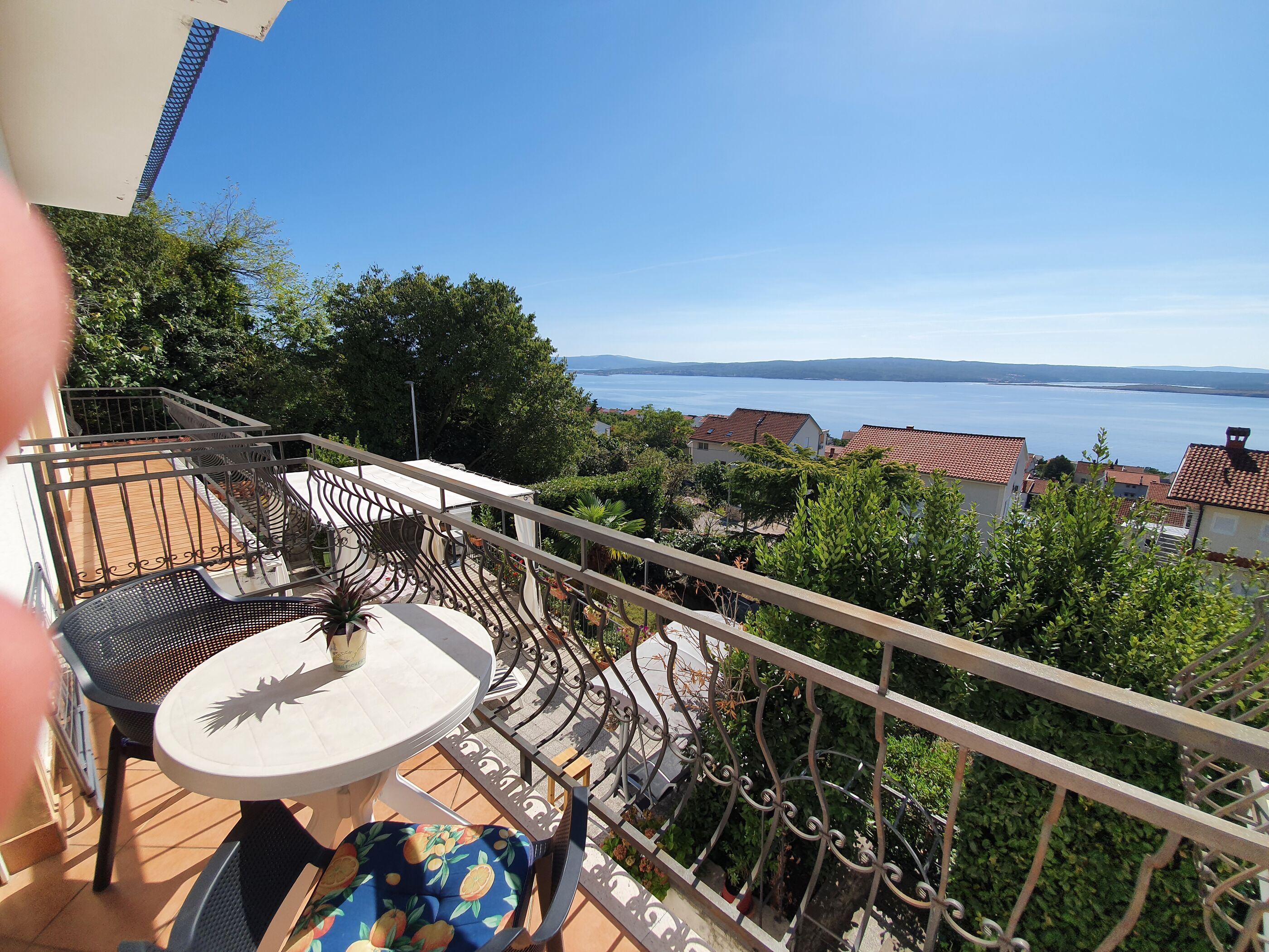 Apartments Badnje 62436-A3