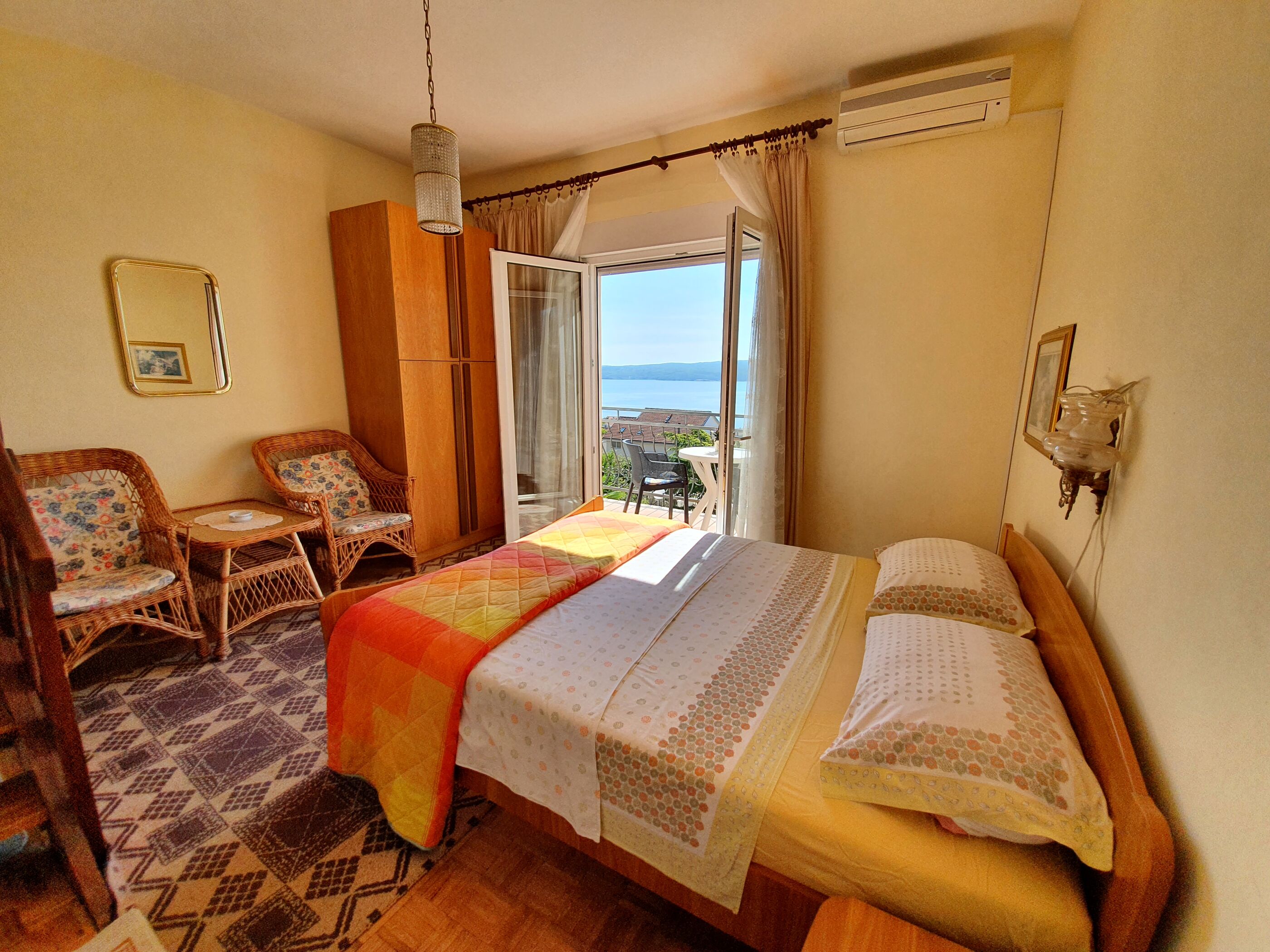 Apartments Badnje 62436-A3