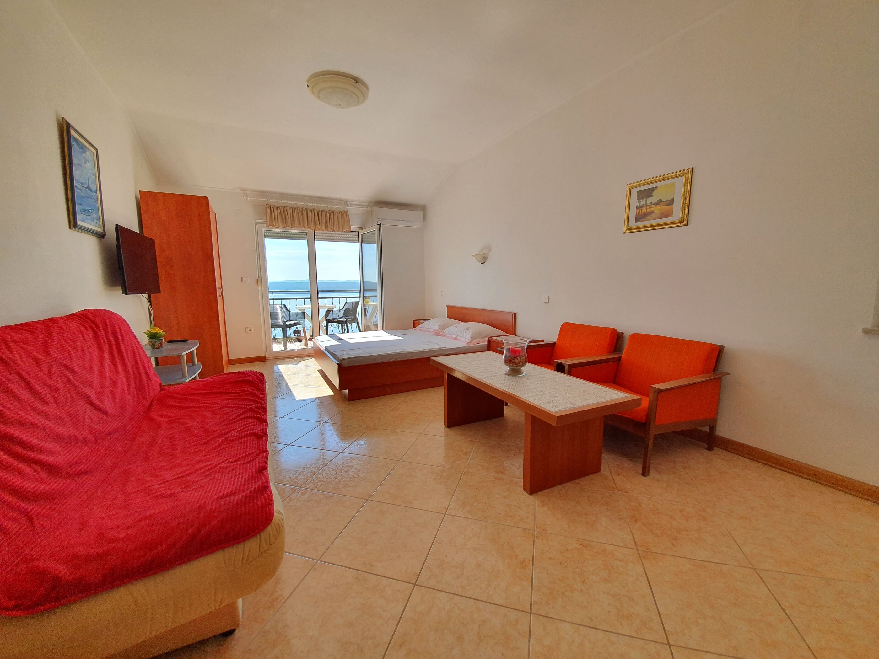 Apartments Badnje 62436-A2