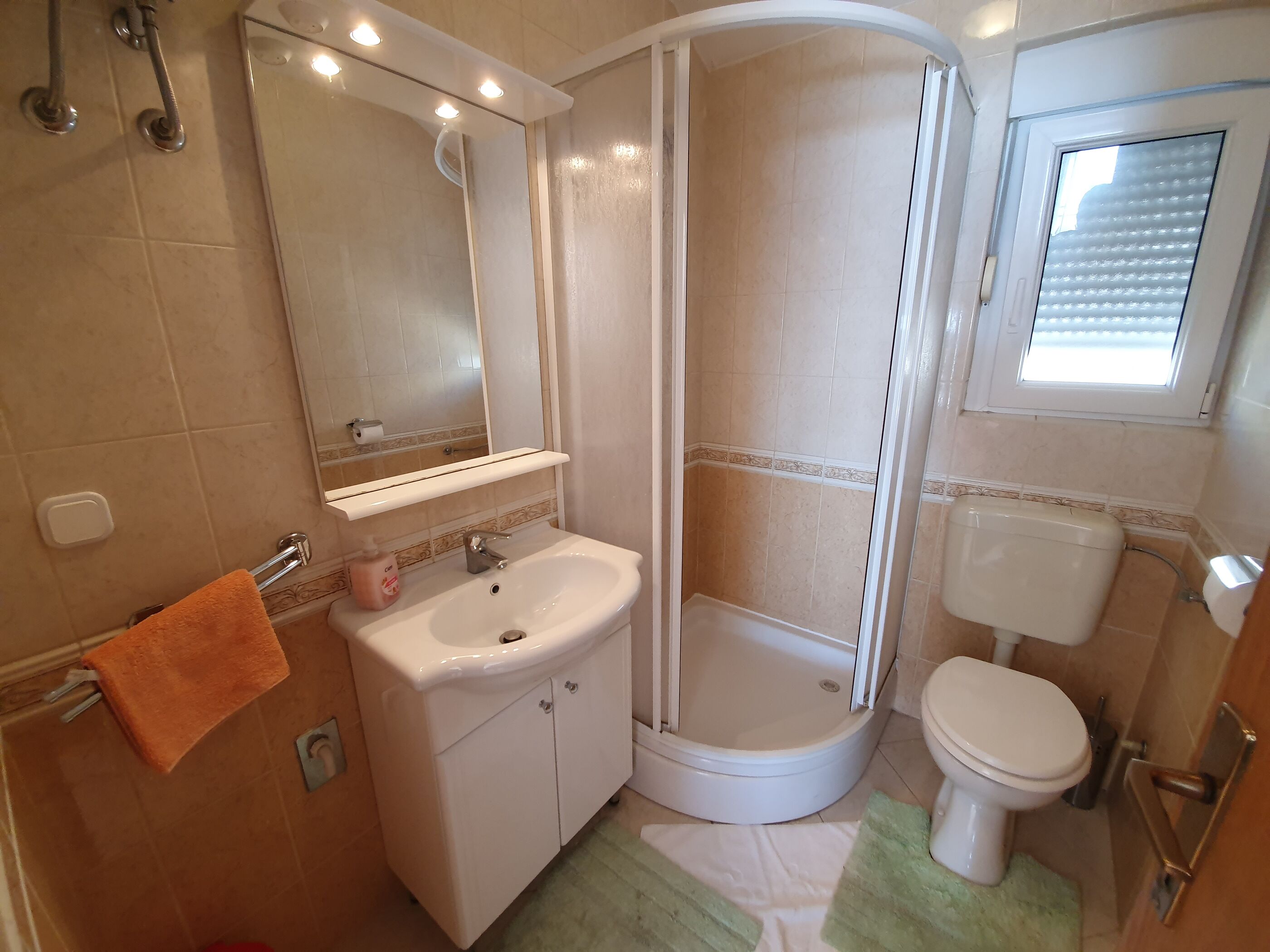 Apartments Badnje 62436-A2