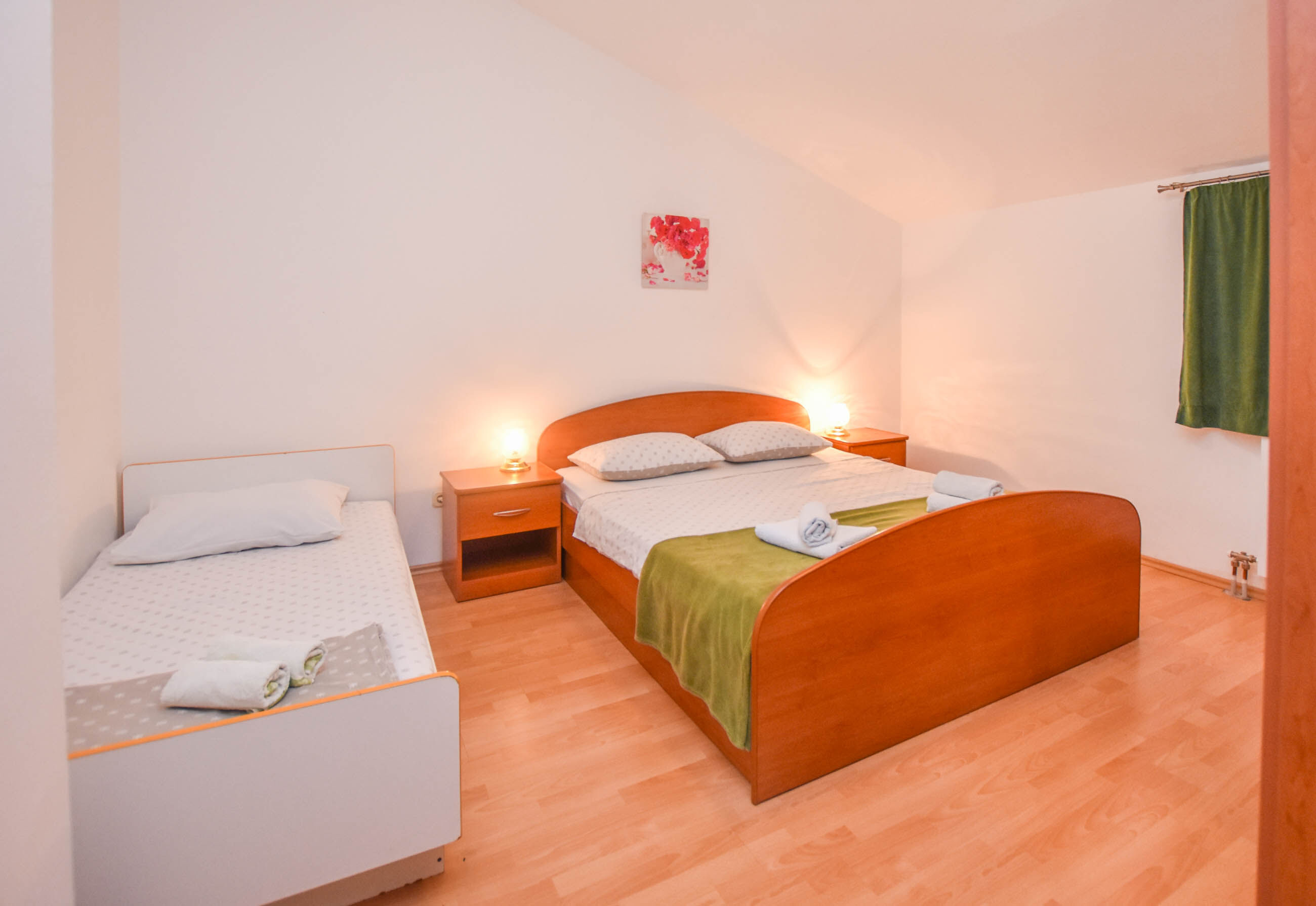 Apartments Svarog 14642-A2