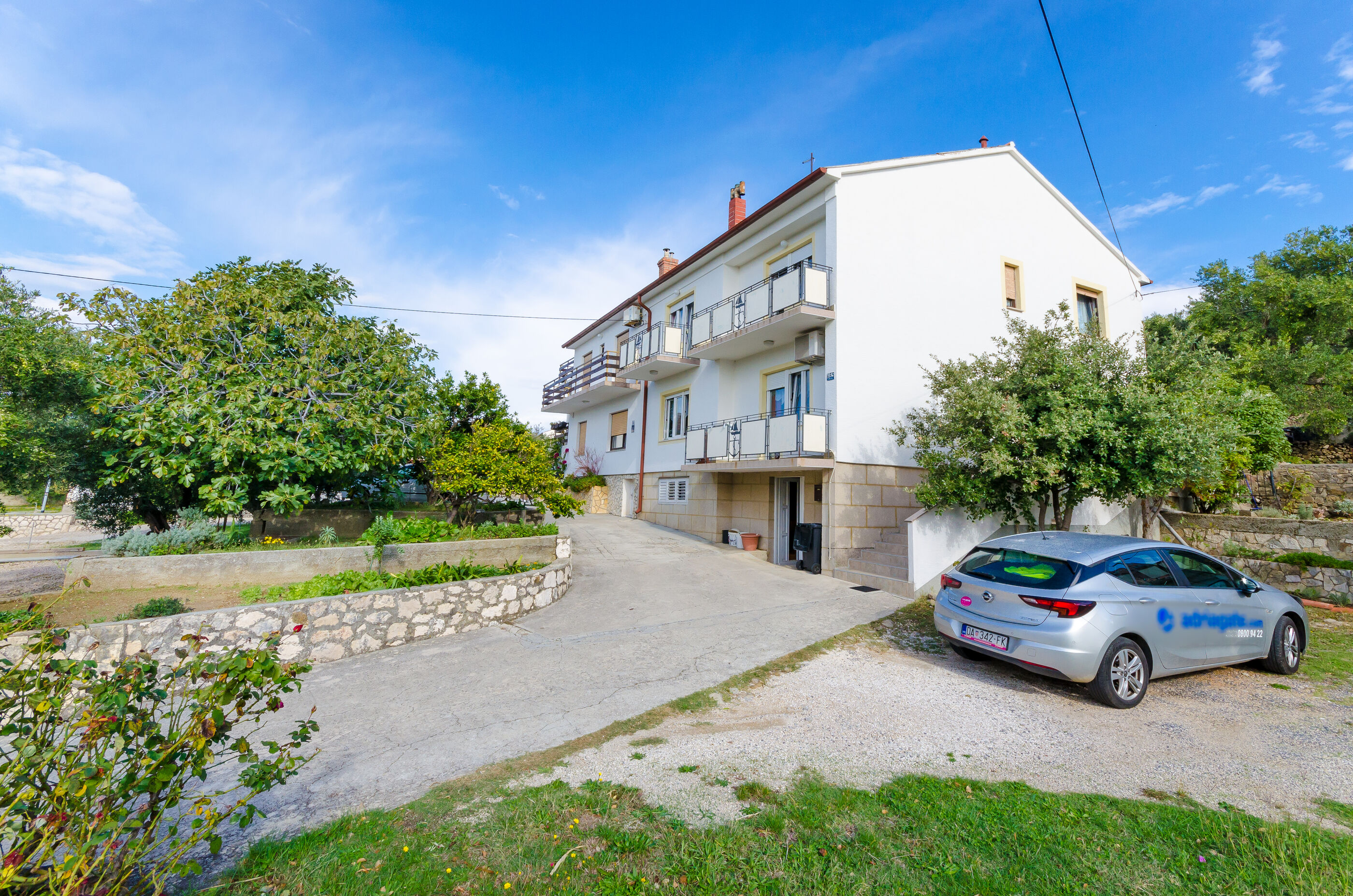 Apartment Ivanka 66801-A1