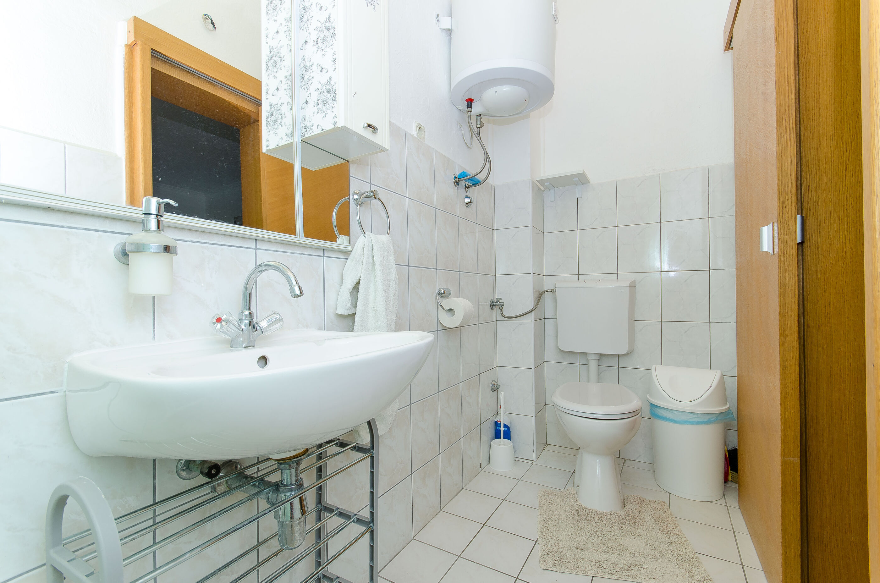 Rooms Nikola 78421-S1