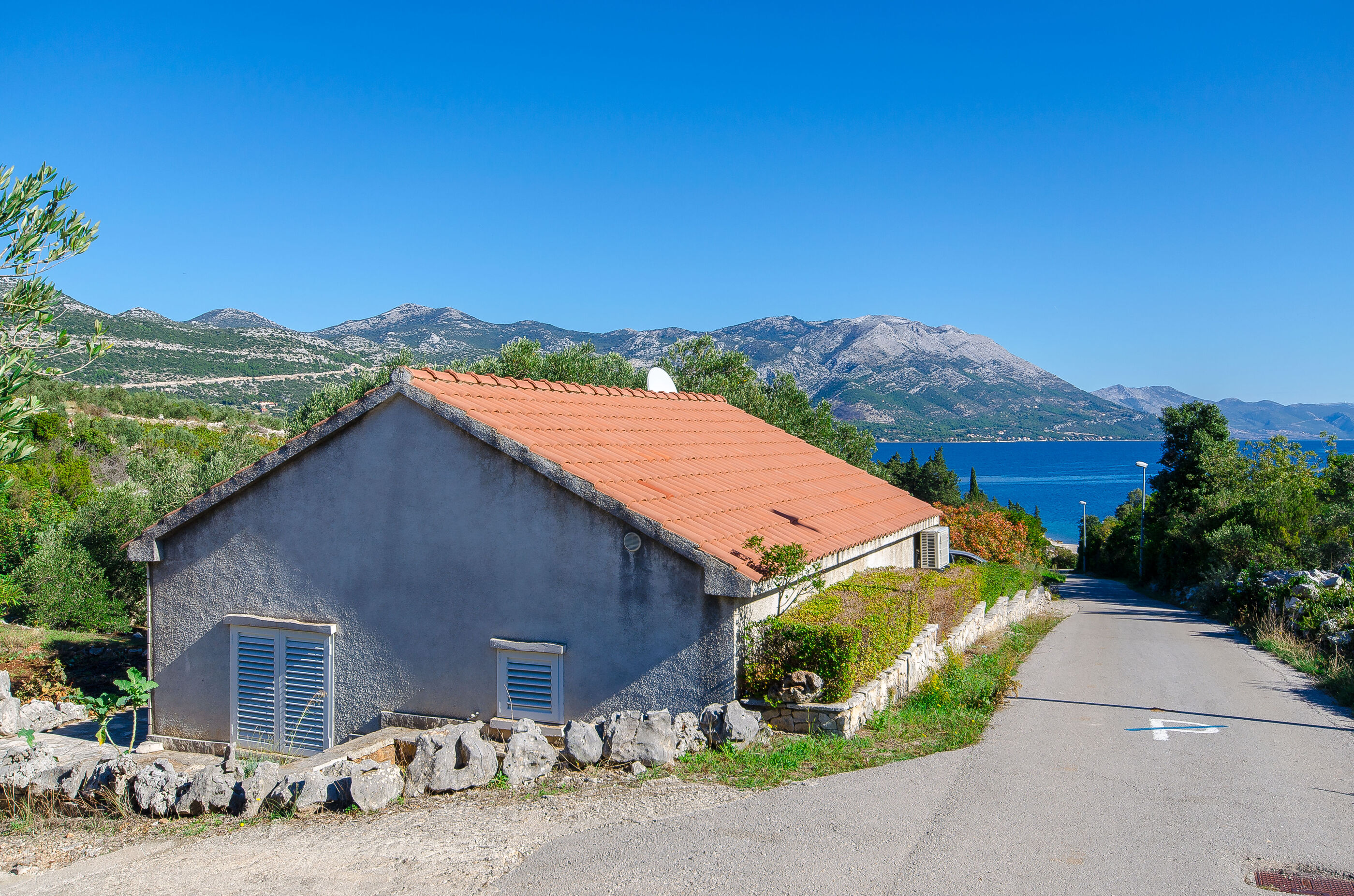 House Petar 51532-K1