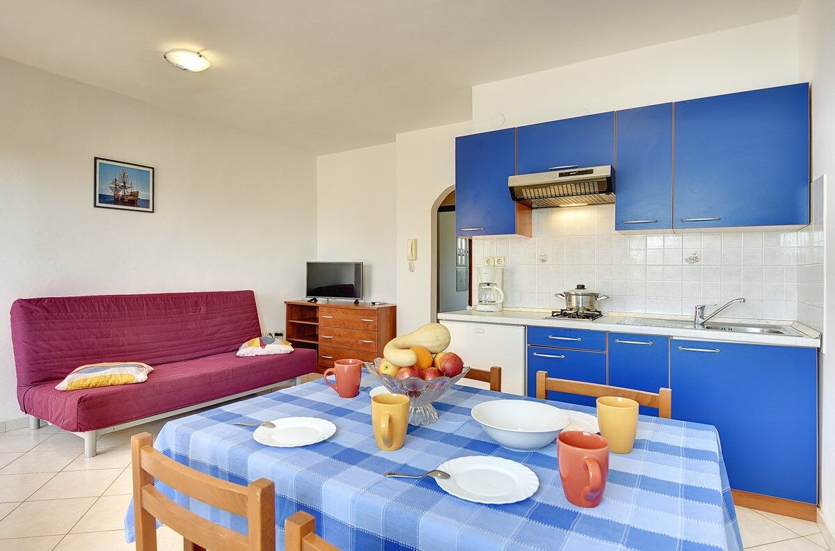 Apartments House Ulika 16031-A3