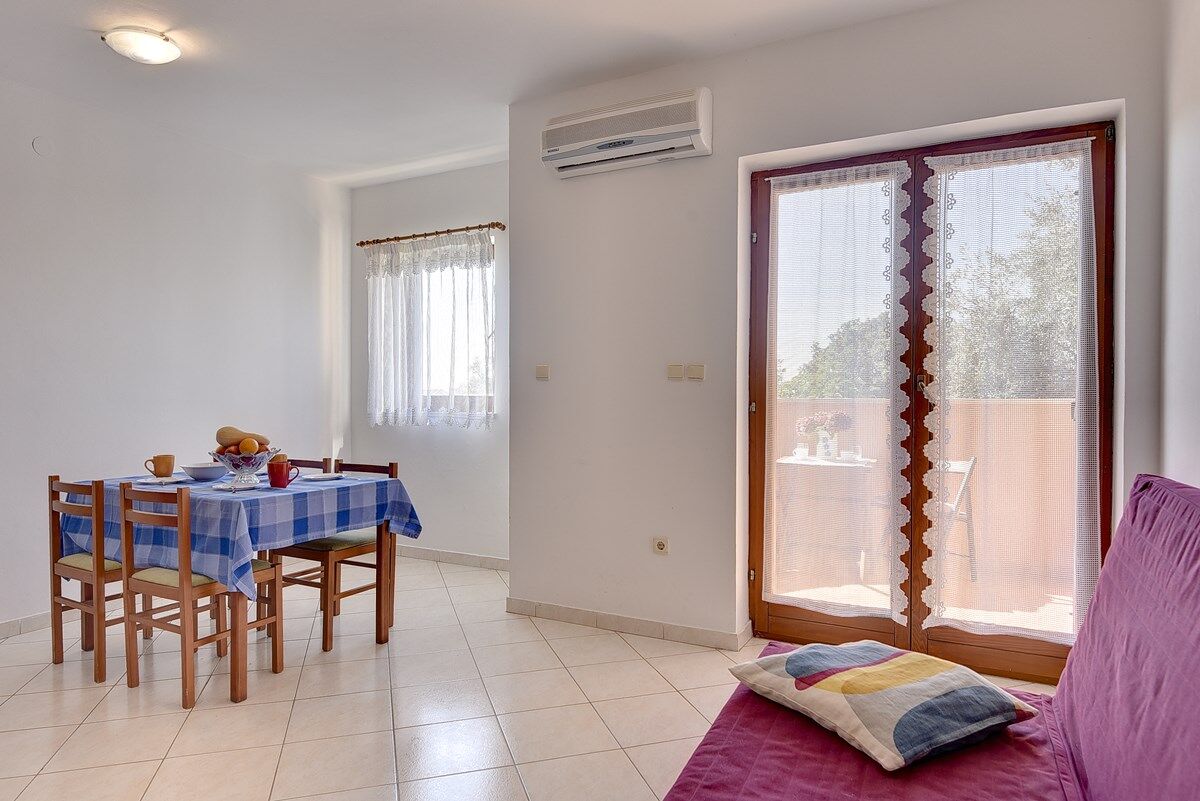 Apartments House Ulika 16031-A3