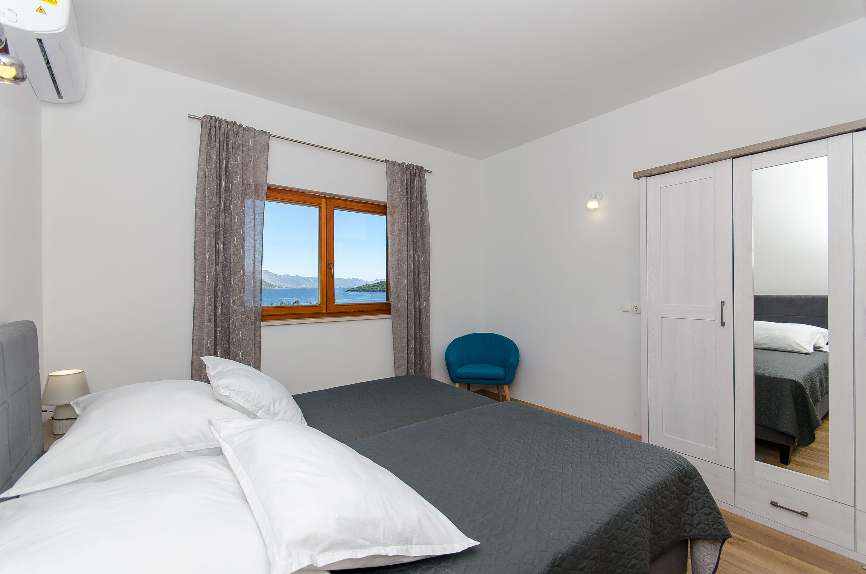 Apartments Koras 51533-A2