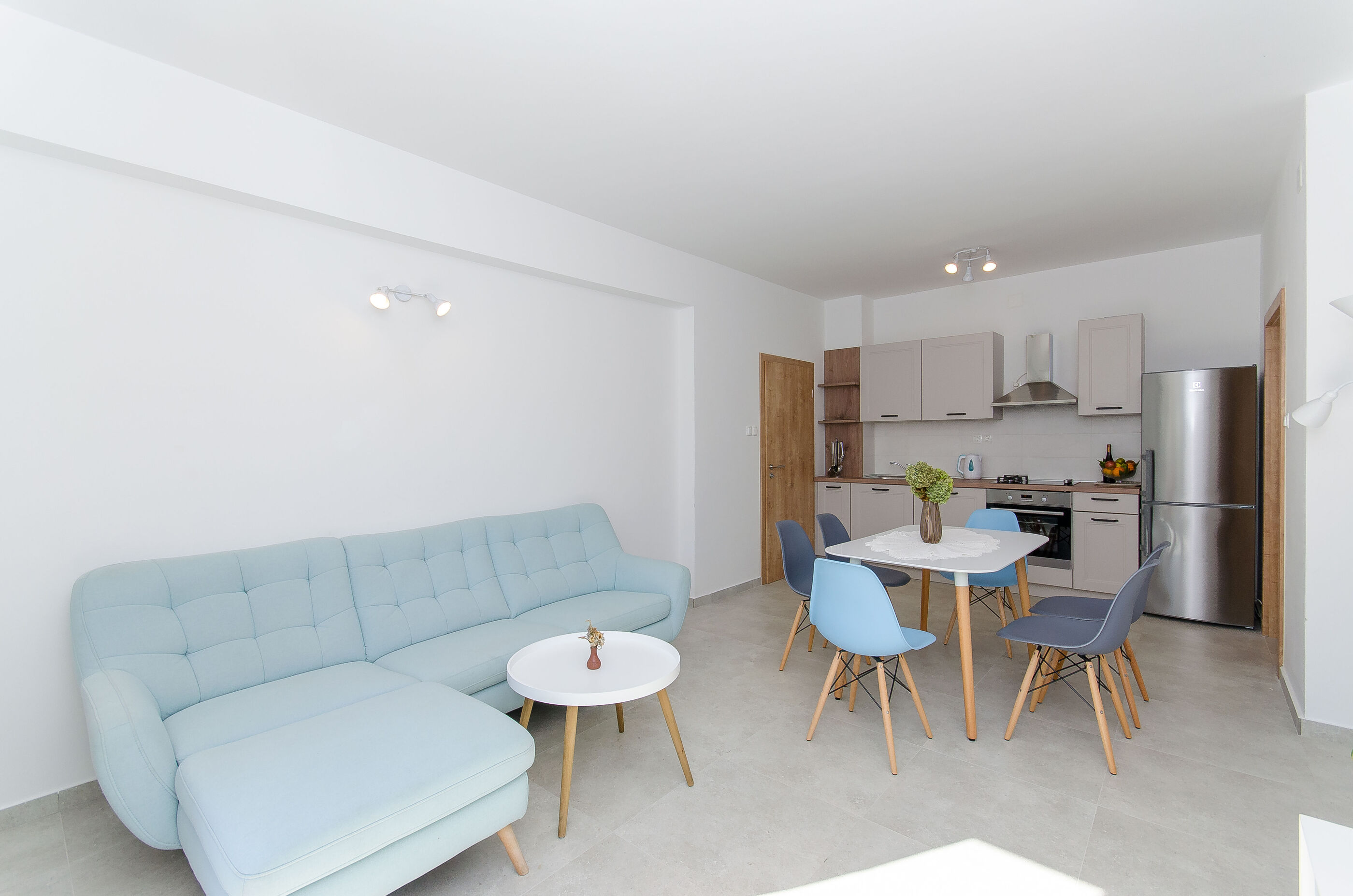Apartments Koras 51533-A2