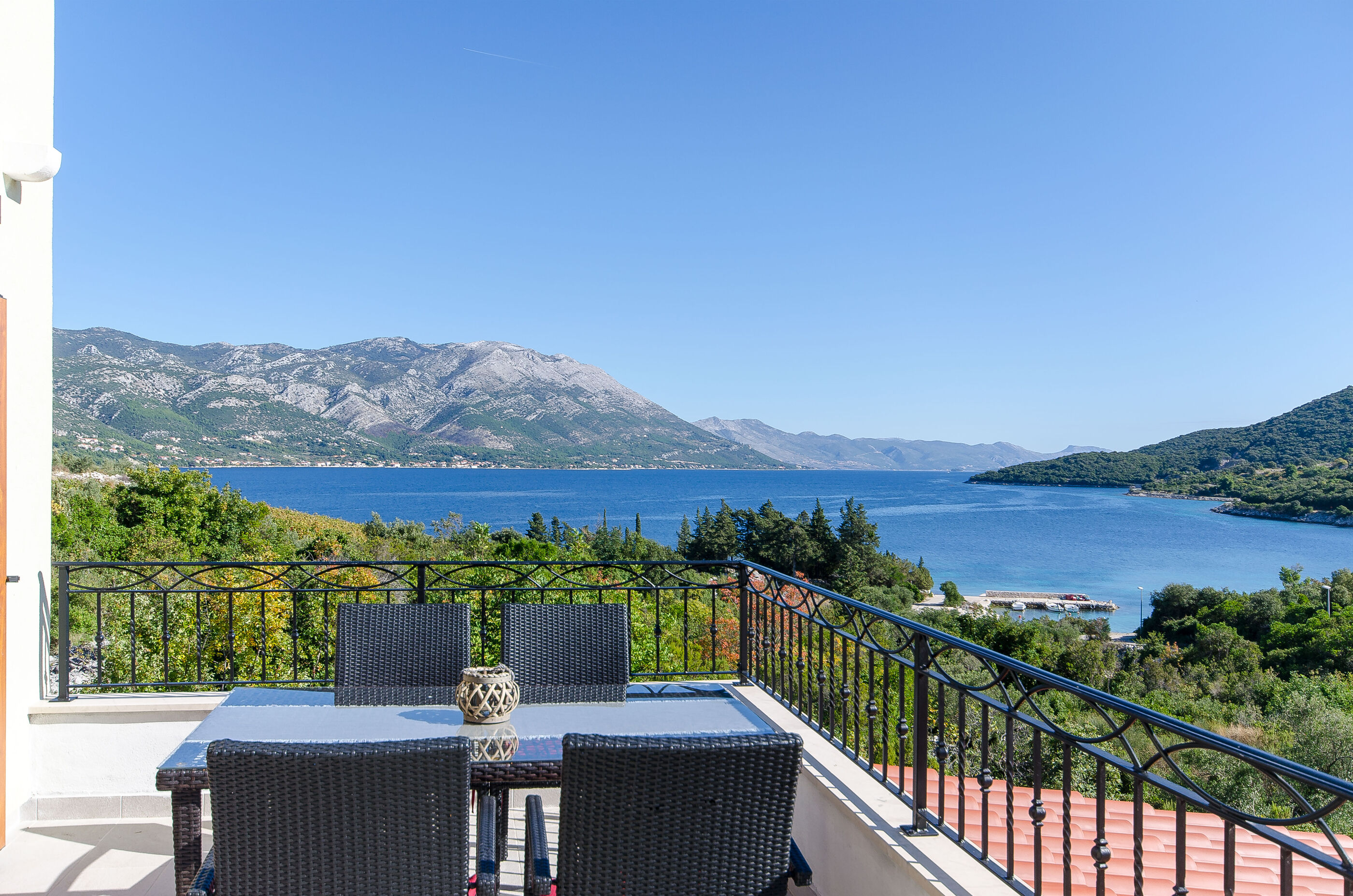 Apartments Koras 51533-A2