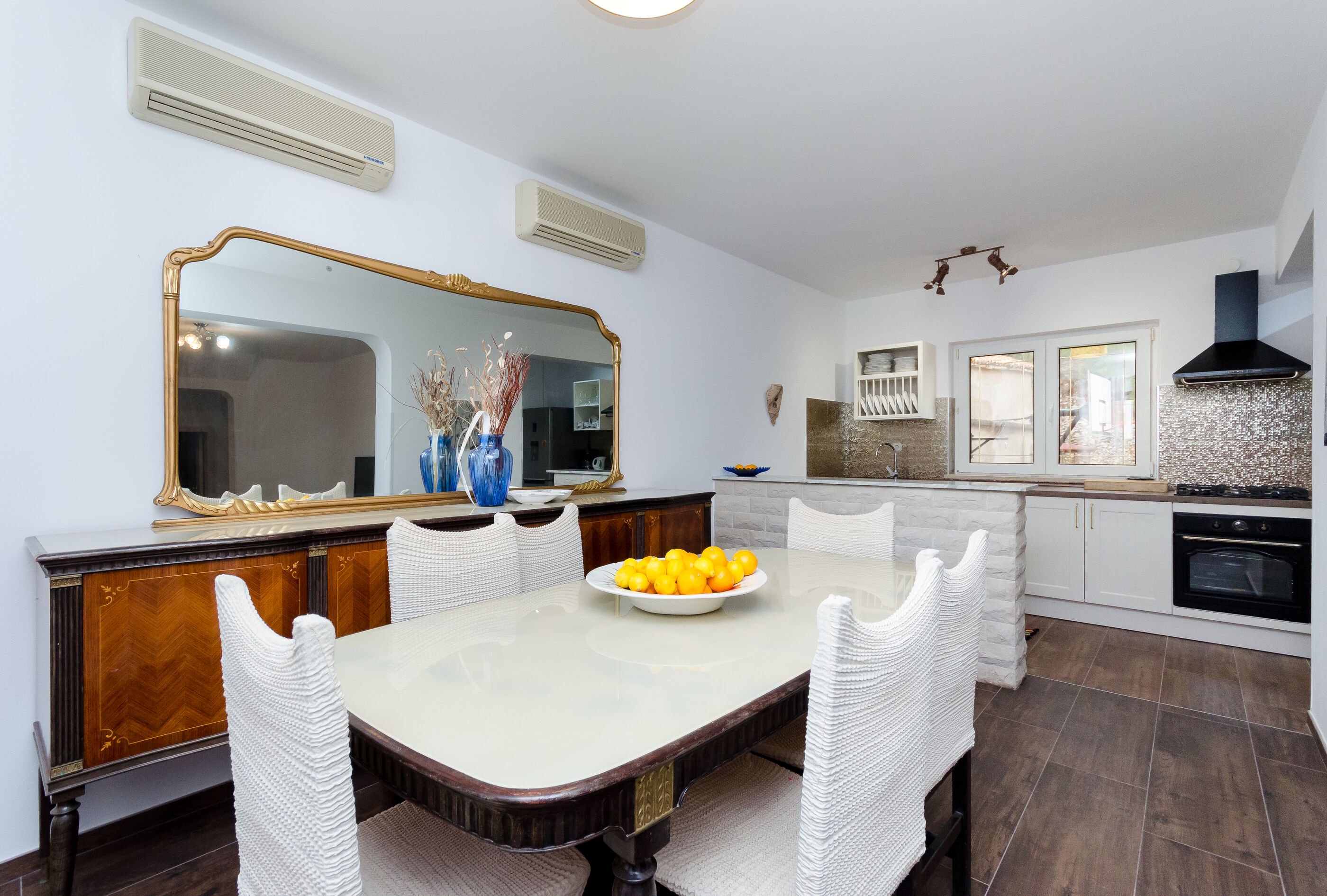 Apartments Milan 75481-A1