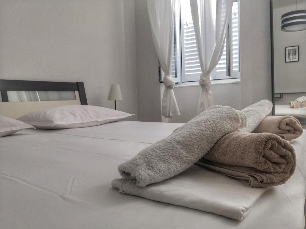 Apartments Tanya 83141-A1