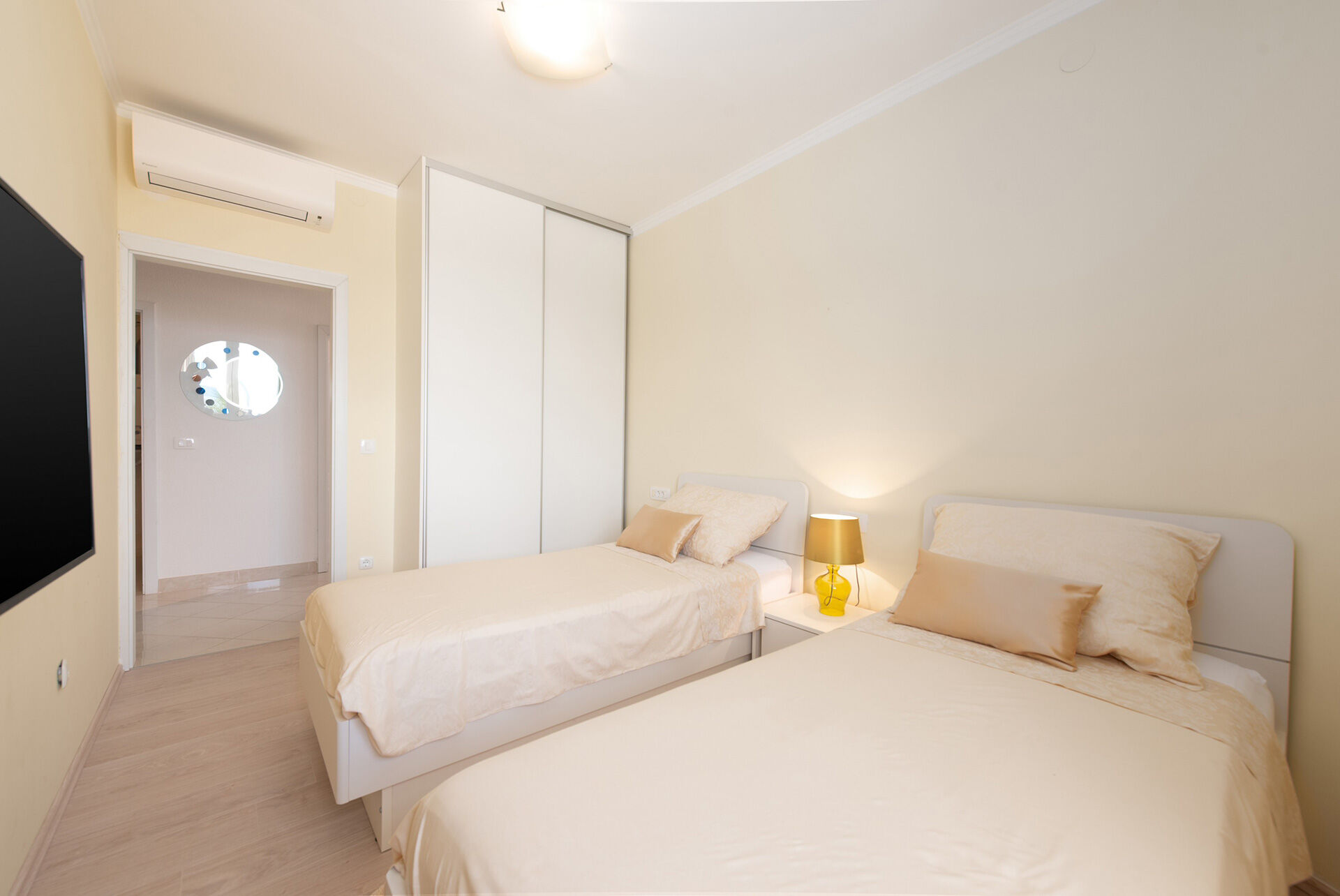 House GOLD POINT 16711-K1