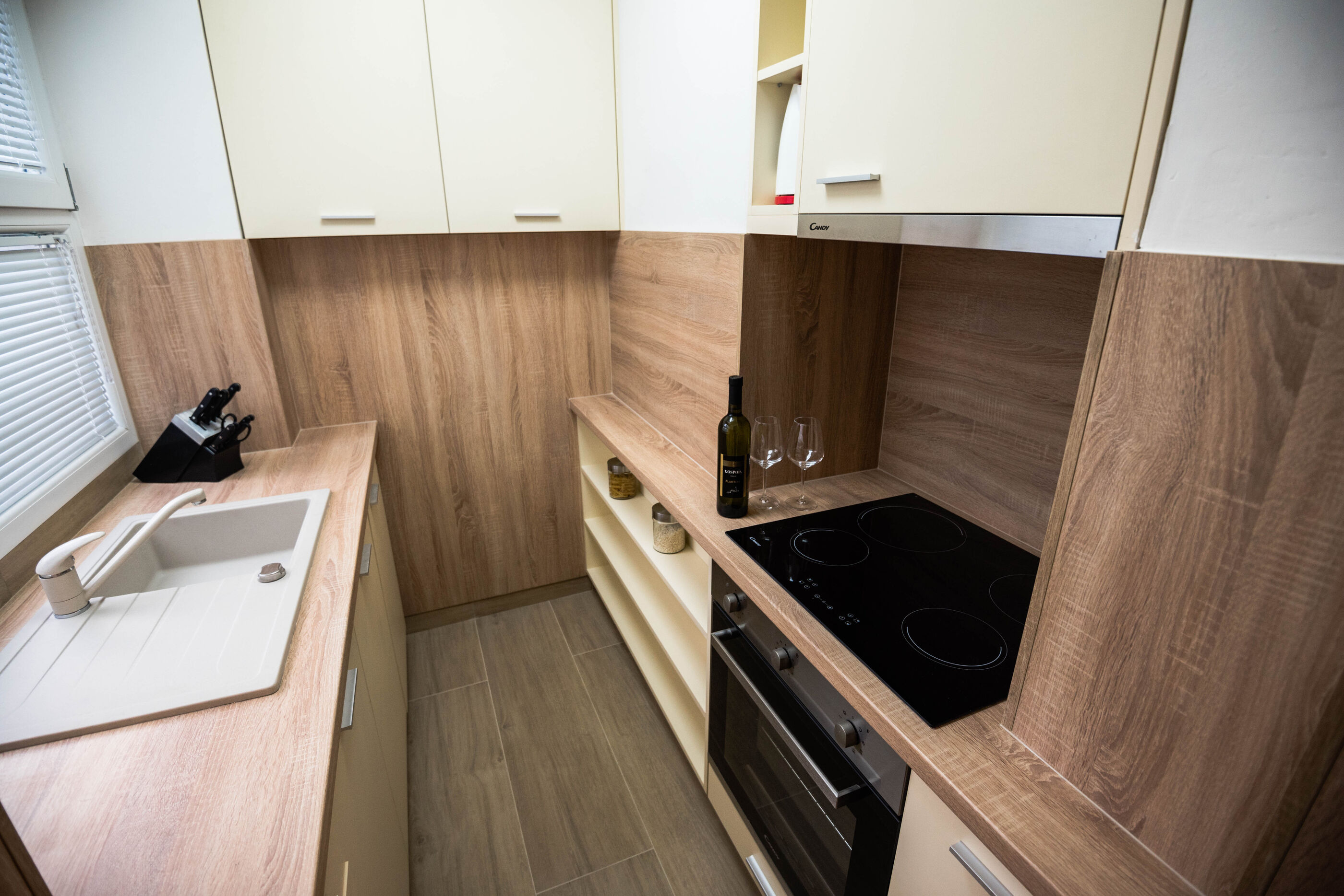 Apartment N & D 83191-A1