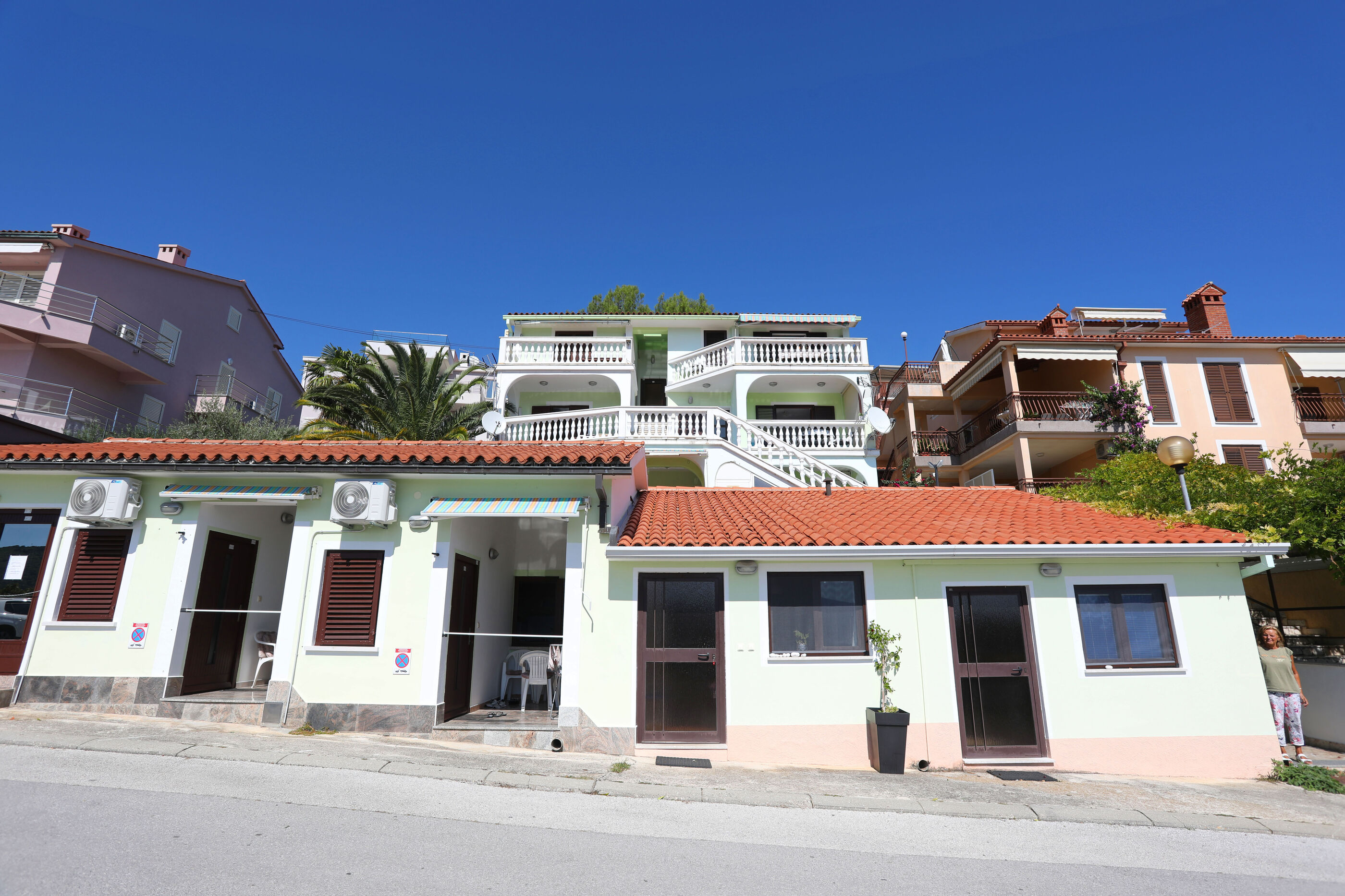 Apartments Nada 71771-A1