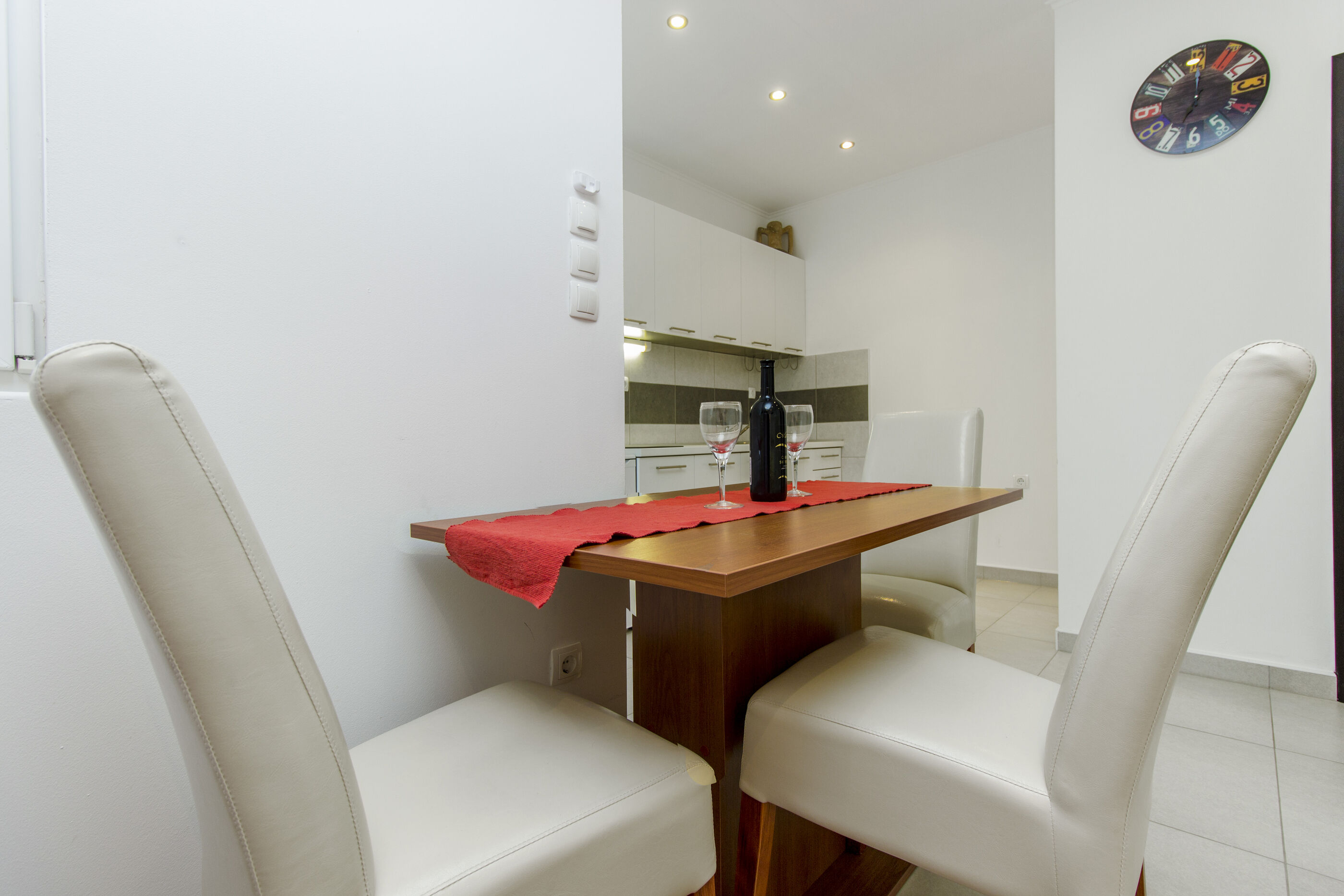 Apartments Mariva 82811-A1