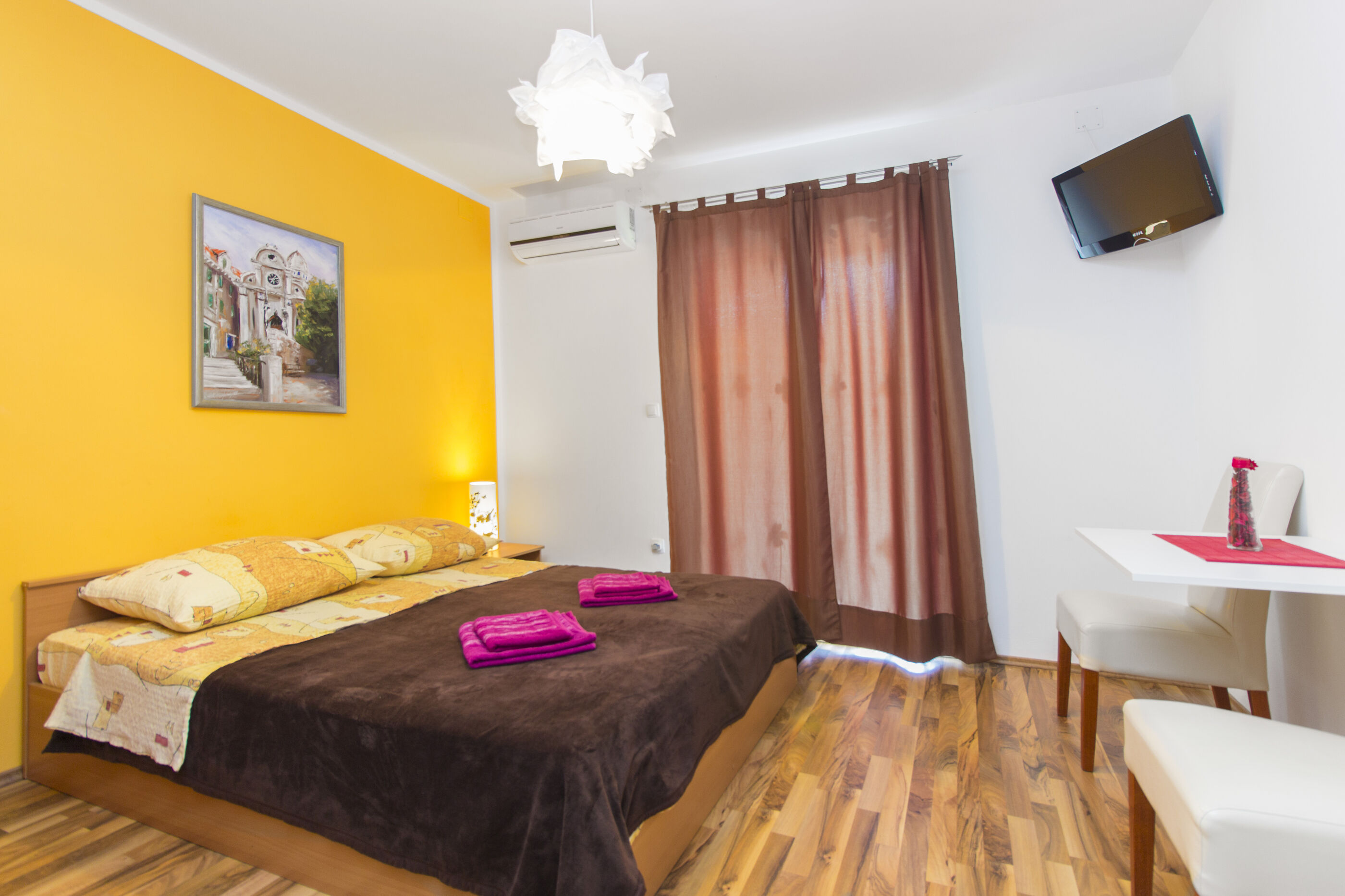 Apartments Mariva 82811-A2