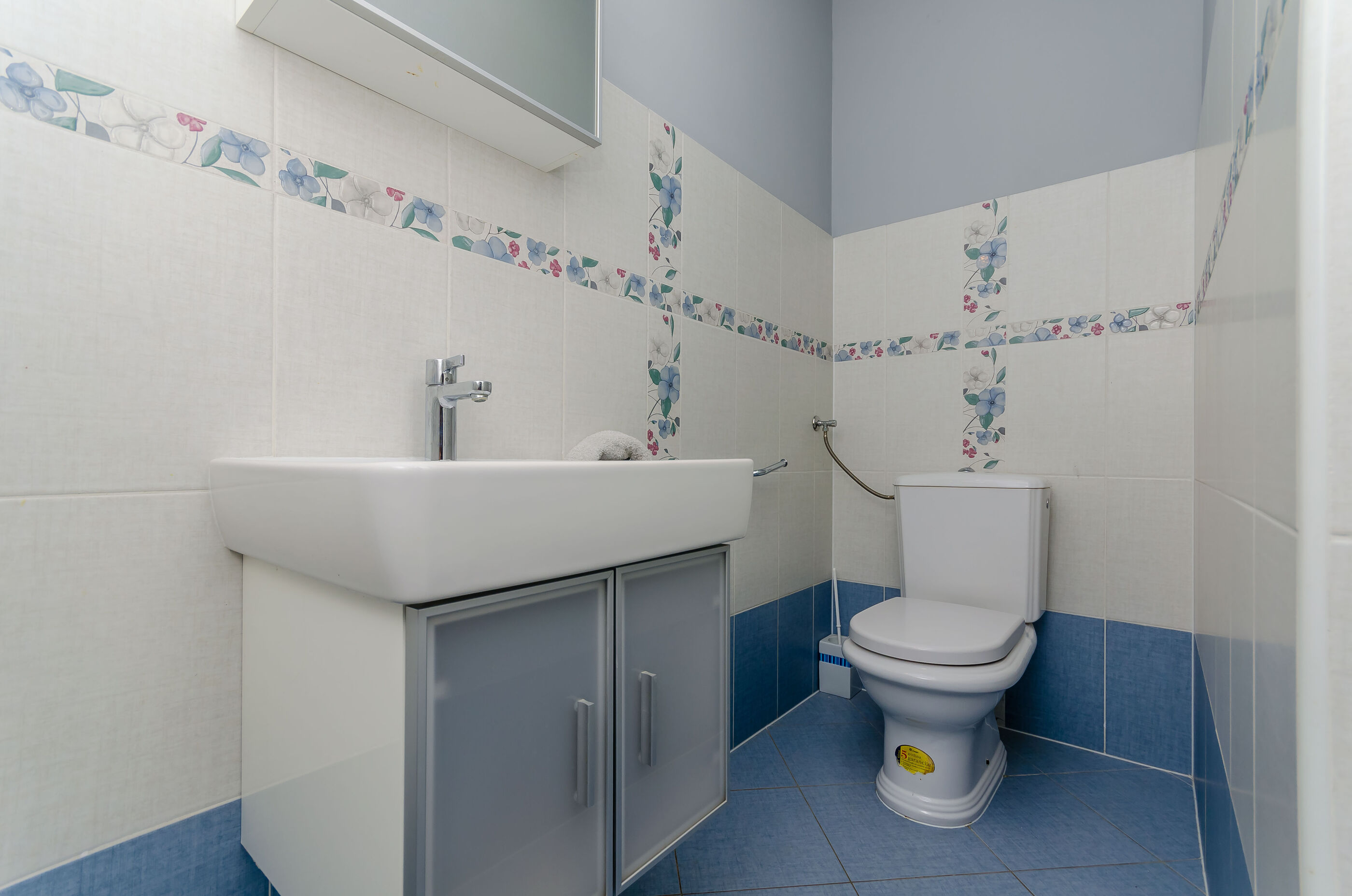 Apartment Rocky 71822-A1