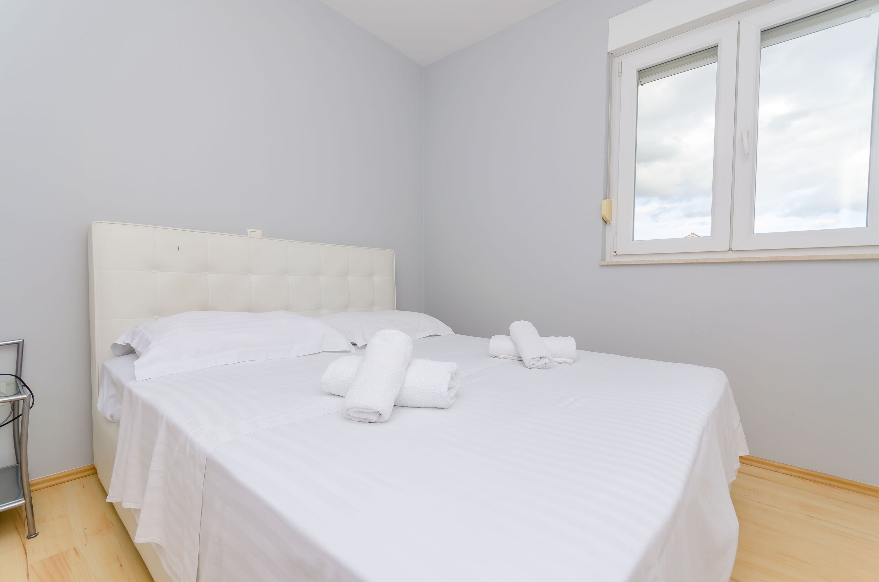 Apartment Rocky 71822-A1