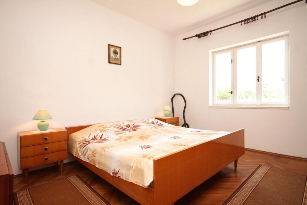 Apartment Apartmani Edi 77481-A1