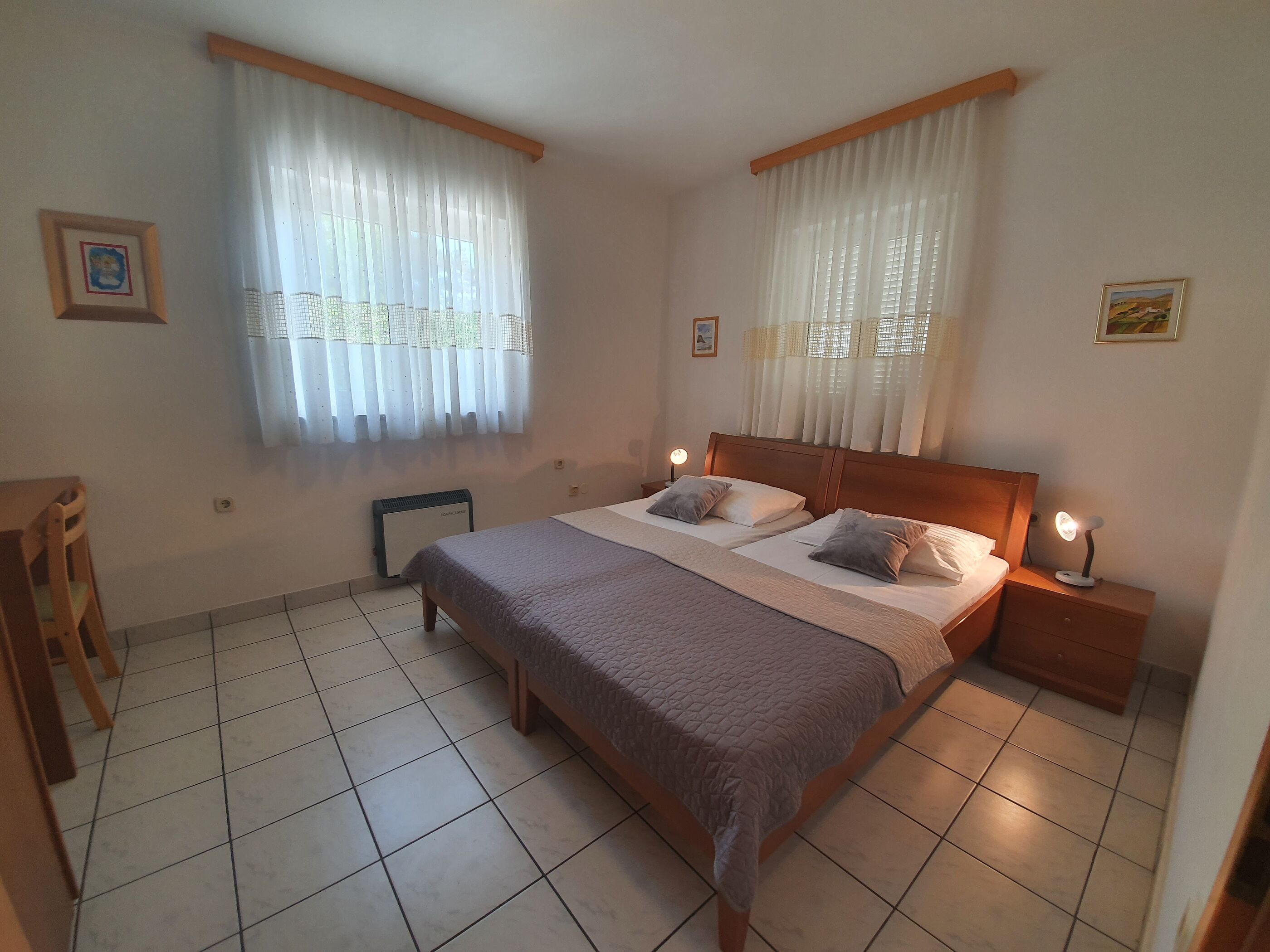 Apartments Villa Anne 81411-A1