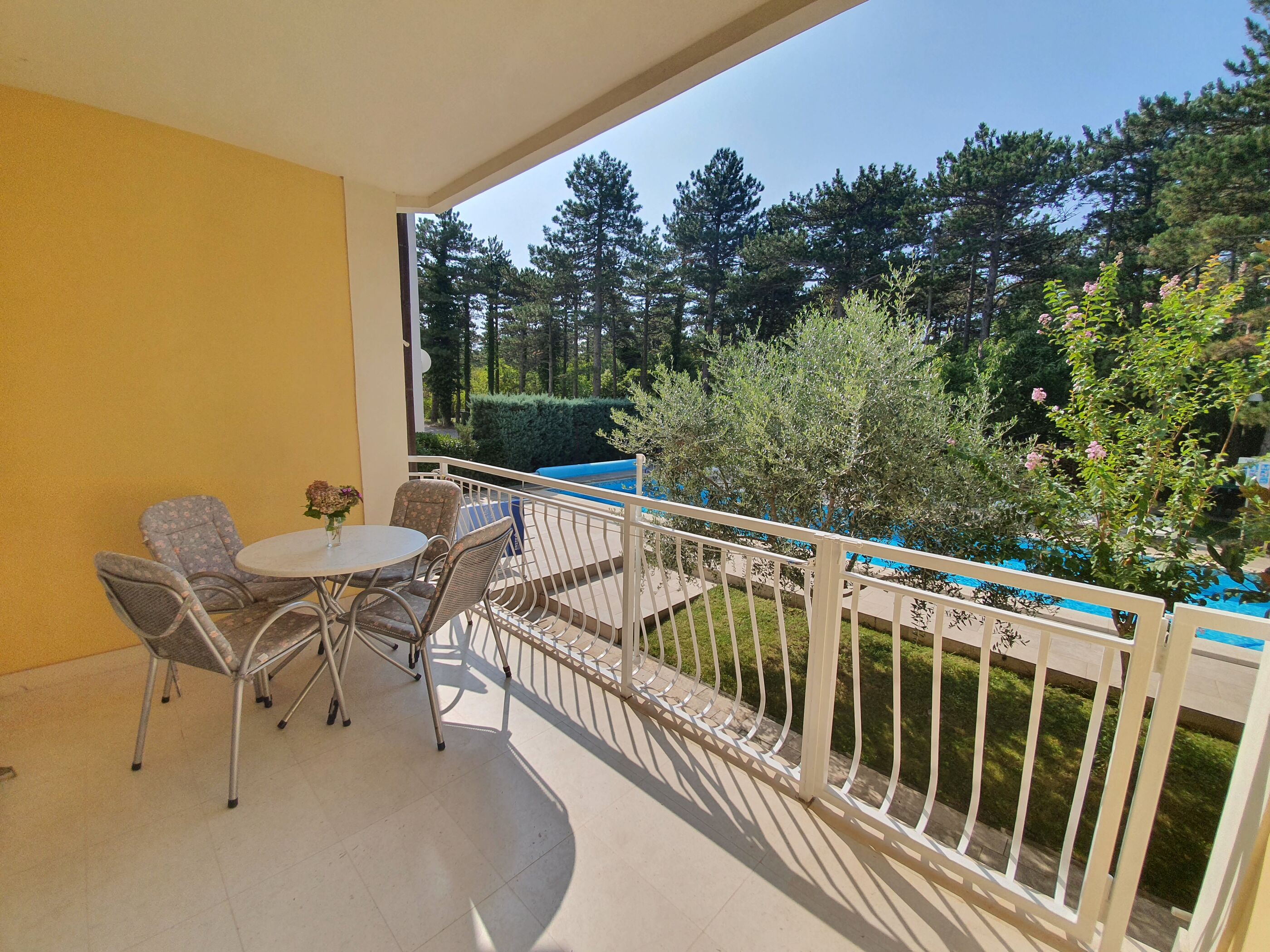 Apartments Villa Anne 81411-A1