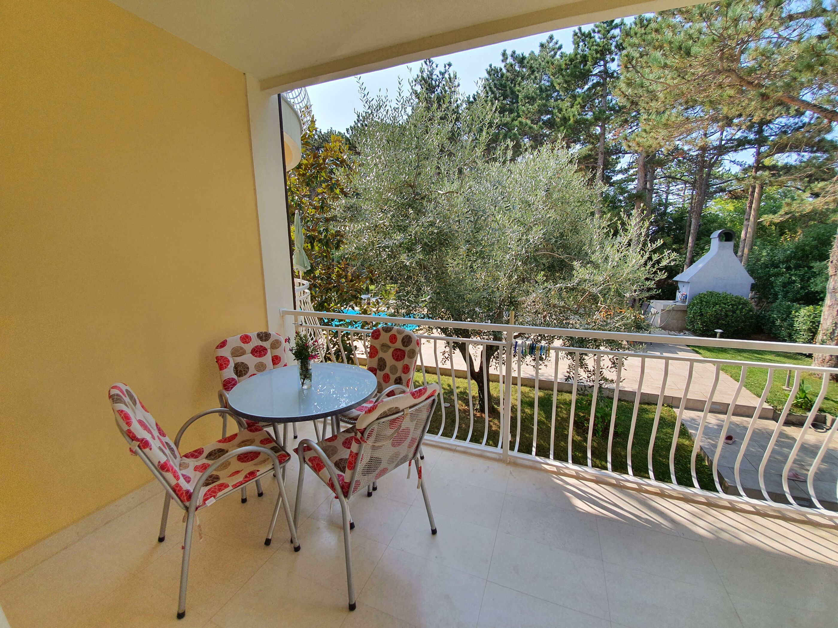 Apartments Villa Anne 81411-A3