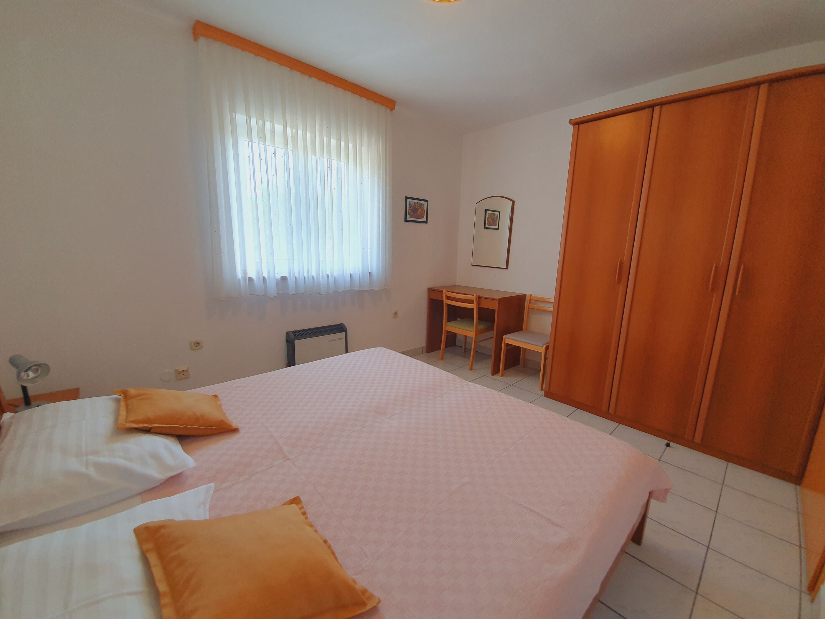 Apartments Villa Anne 81411-A6