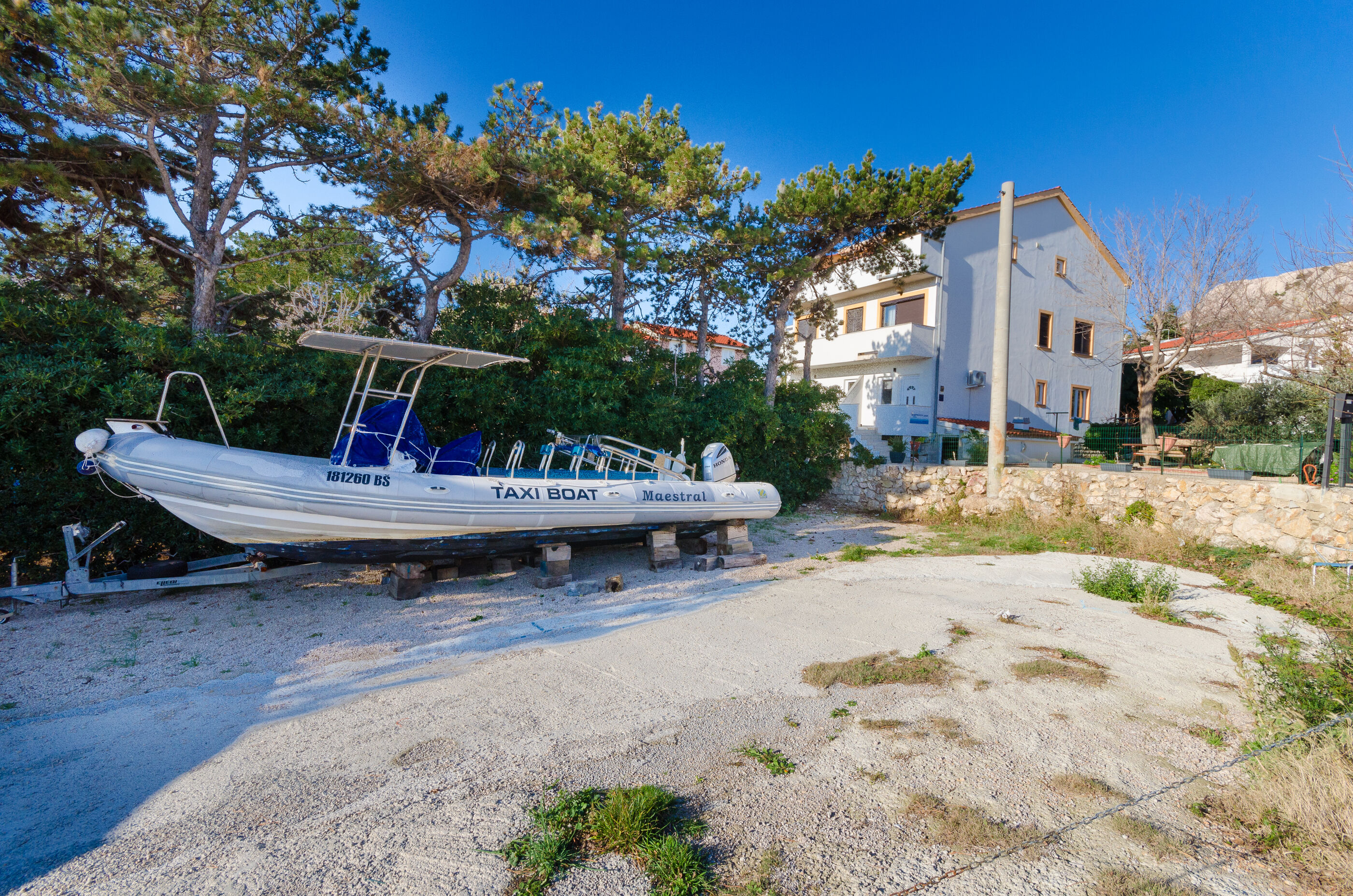 Apartment Jasna   By the sea 79681-A1
