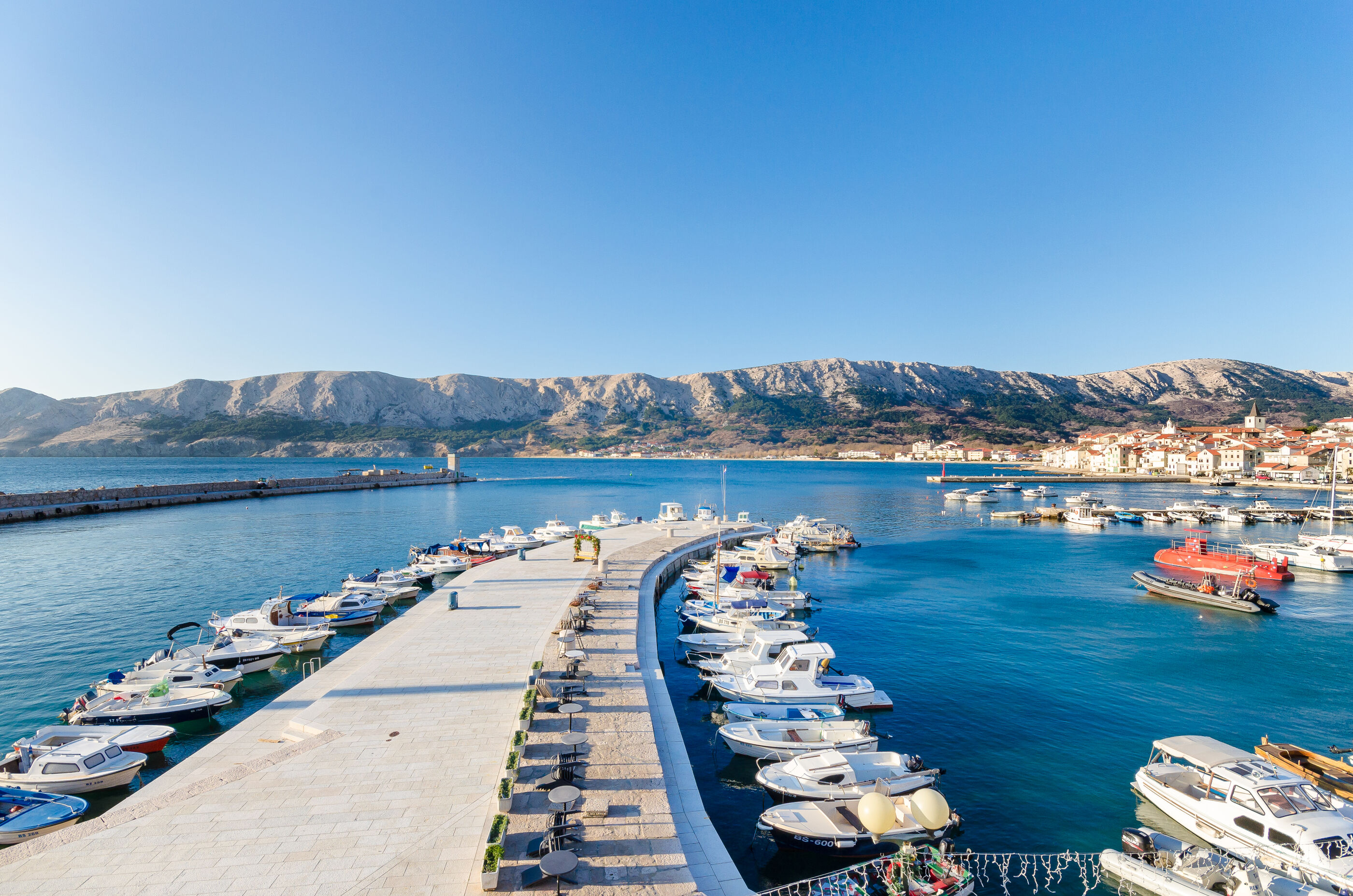Apartment Jasna   By the sea 79681-A1