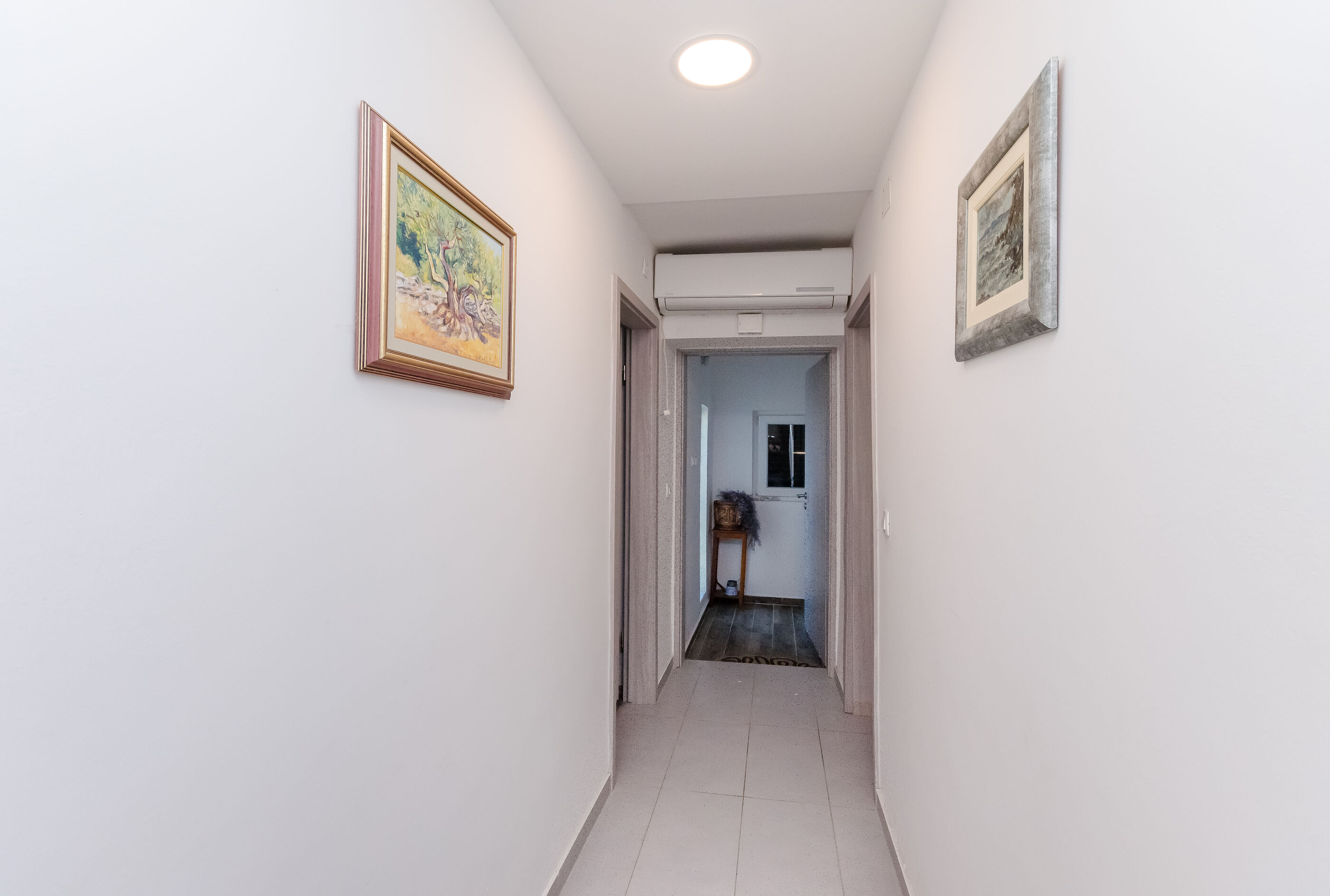 Apartment Jasna   By the sea 79681-A1