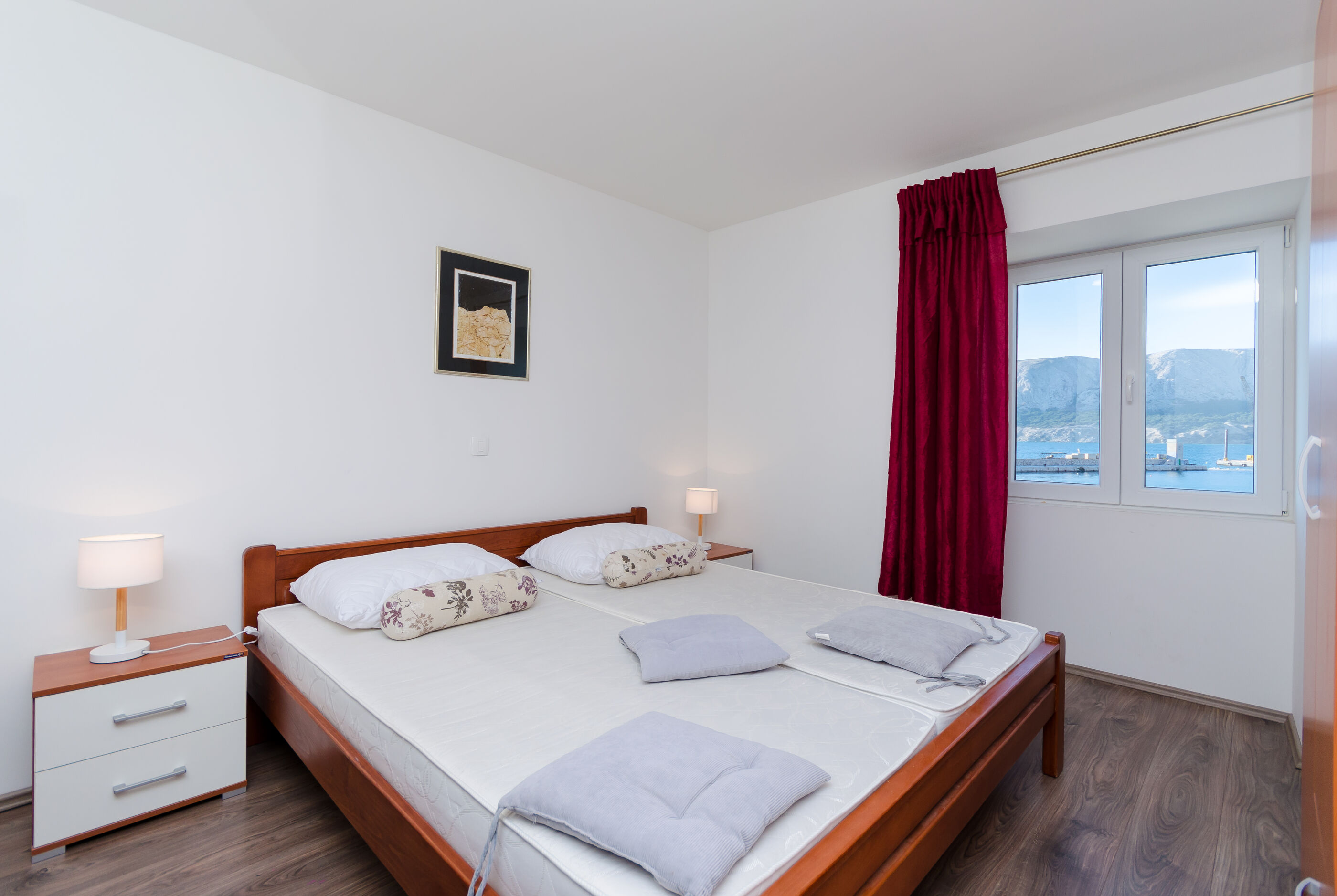 Apartment Jasna   By the sea 79681-A1