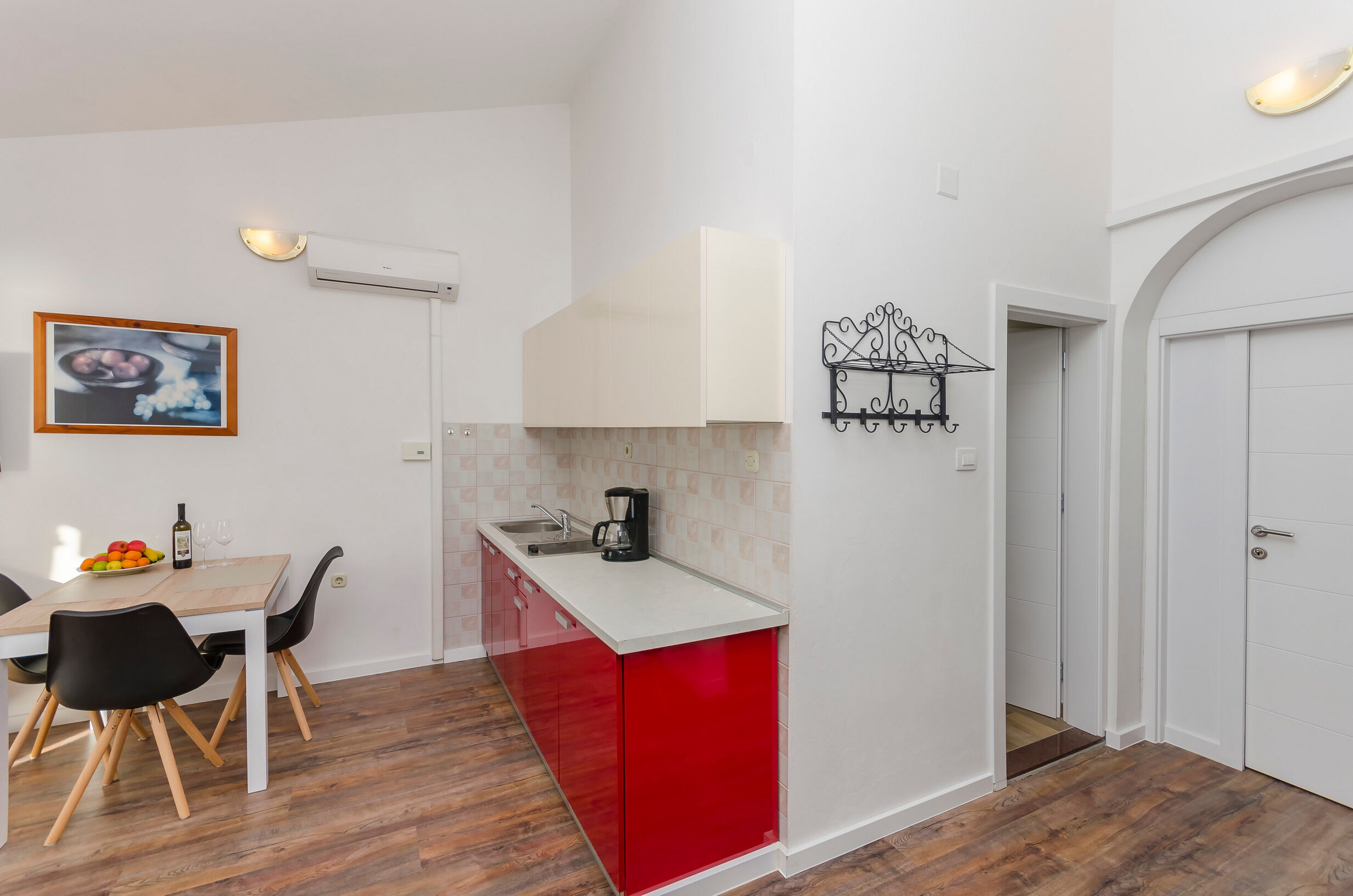 Apartments Daniela Della 58081-A4