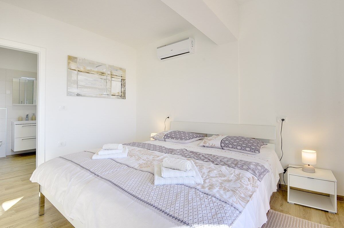 Villa Buzdonka 74218-K1